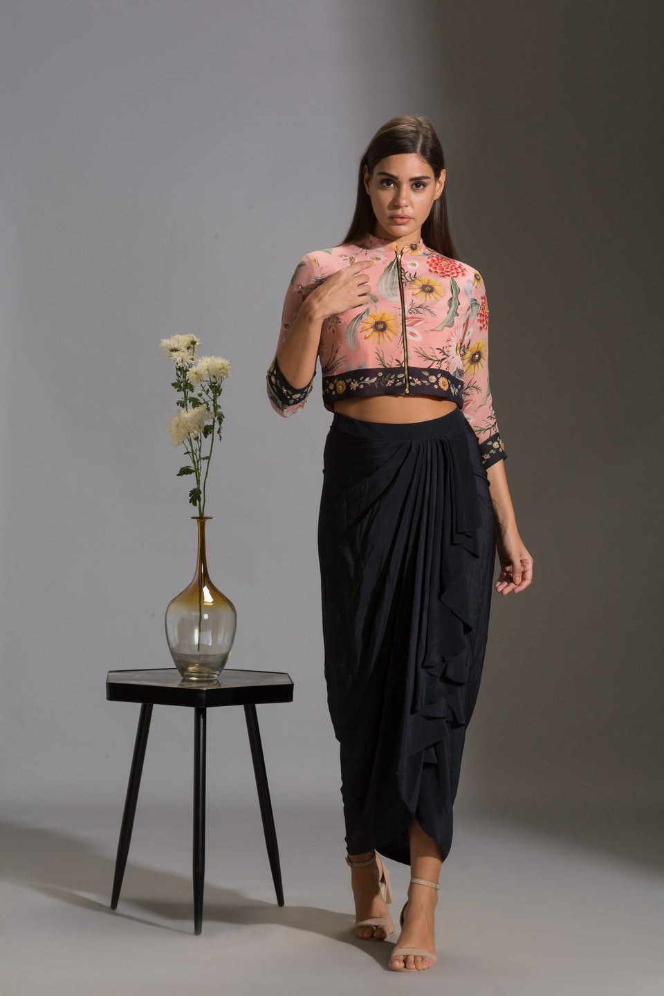 Jacket with zipper with drape skirt