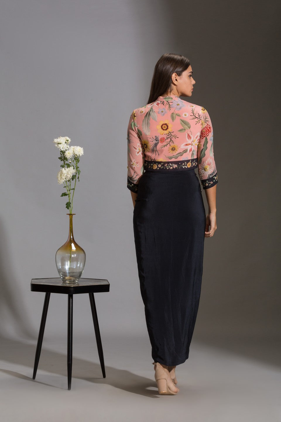 Jacket with zipper with drape skirt