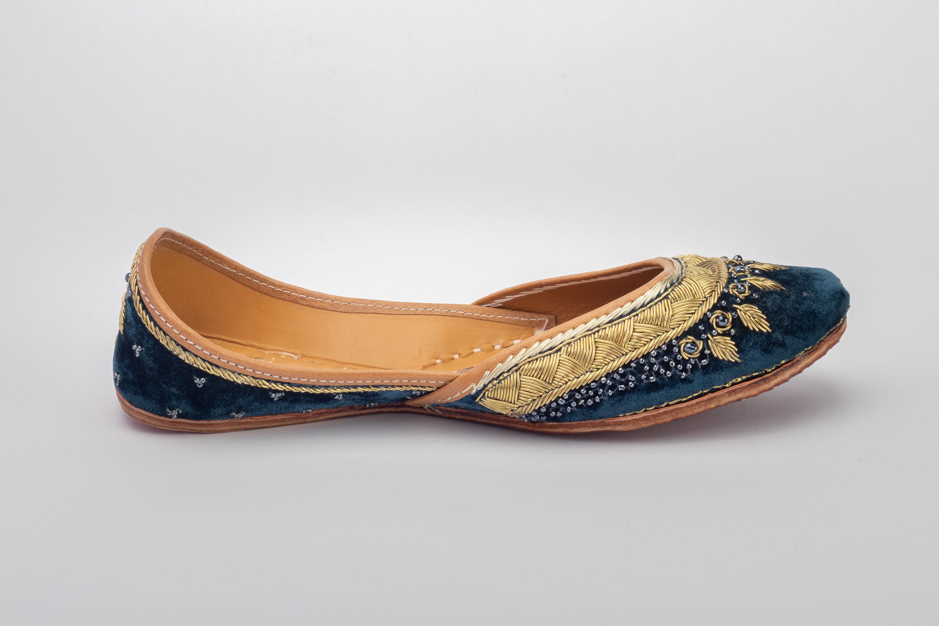 Teal blue Hand embroidered Juttis