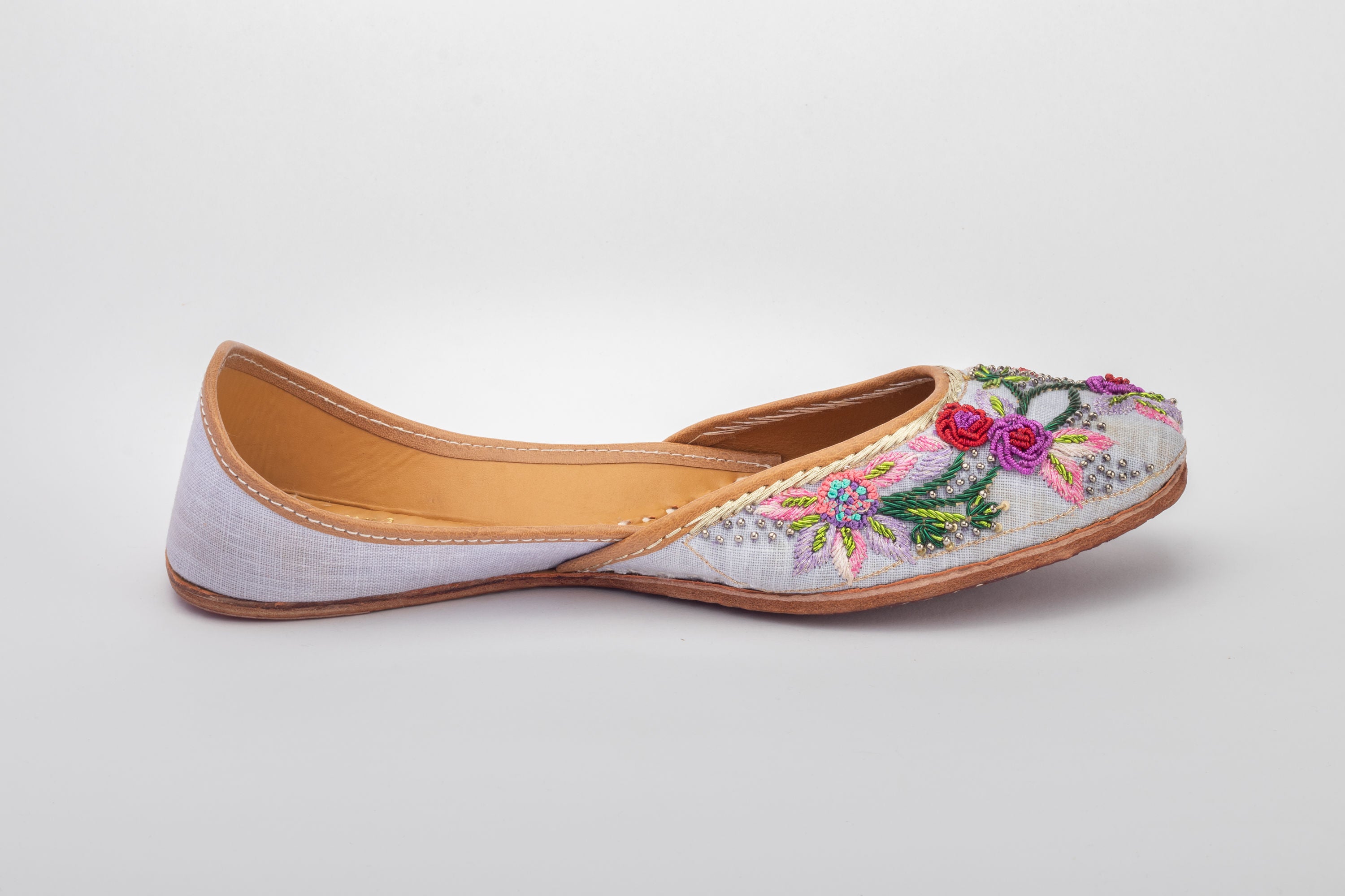 Purple Hand embroidered Juttis