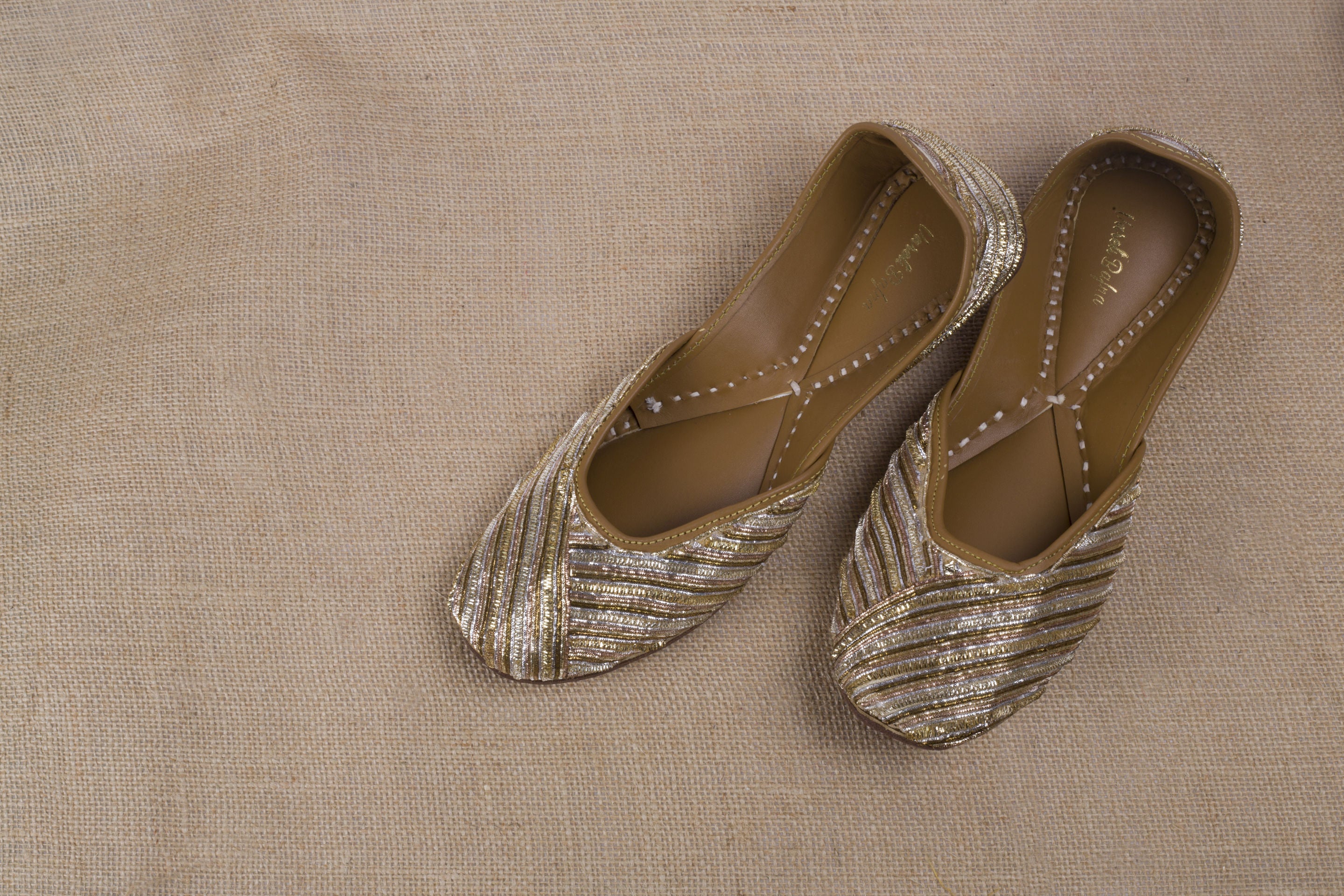 Silver - Golden Hand embroidered Juttis