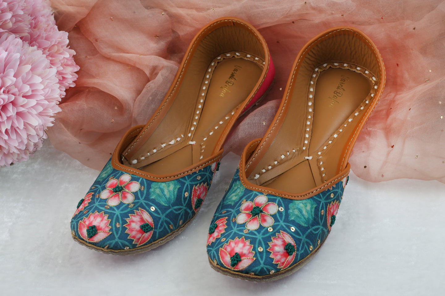 Emerald Green+ Lipstik Pink Hand embroidered Juttis