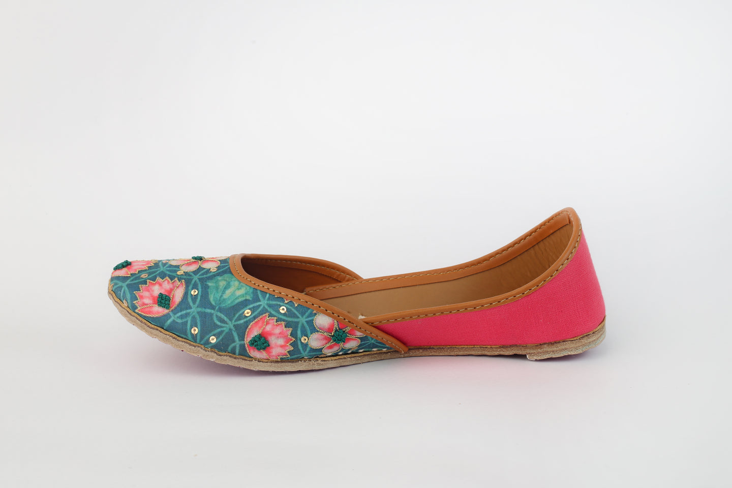 Emerald Green+ Lipstik Pink Hand embroidered Juttis