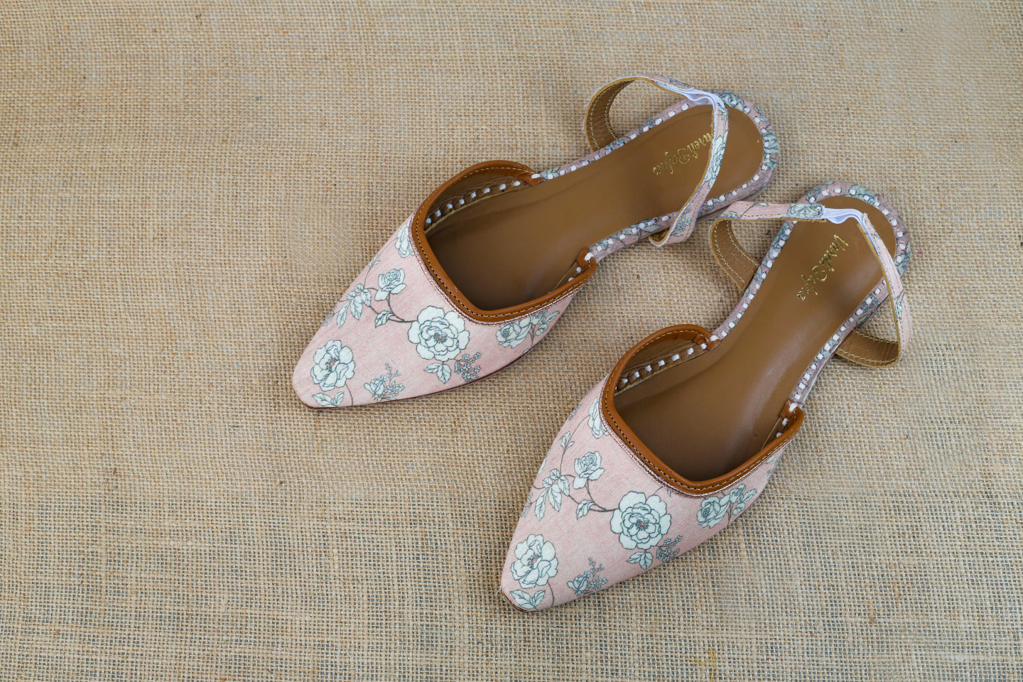 Light Pink Hand embroidered Juttis