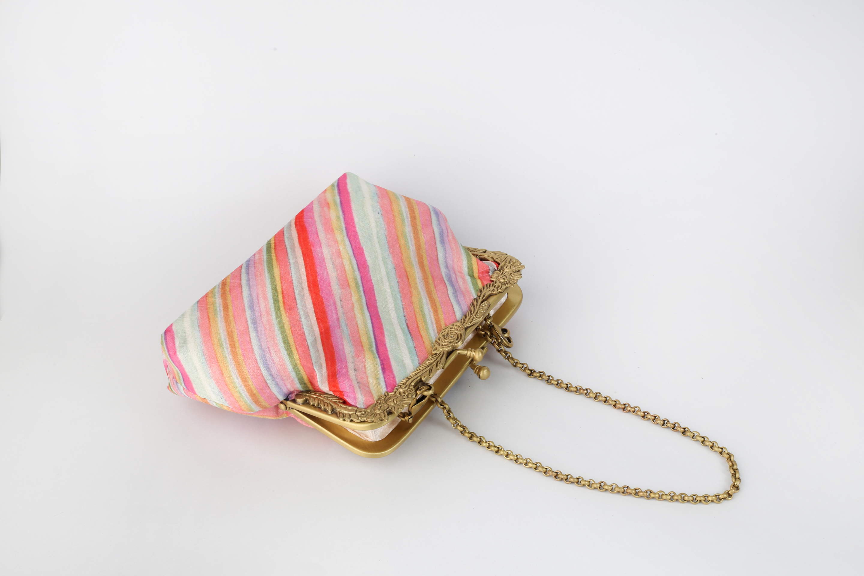 Antique gold sling chain