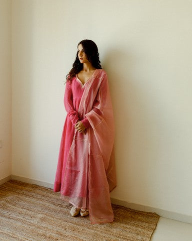 fuchsia pink anarkali