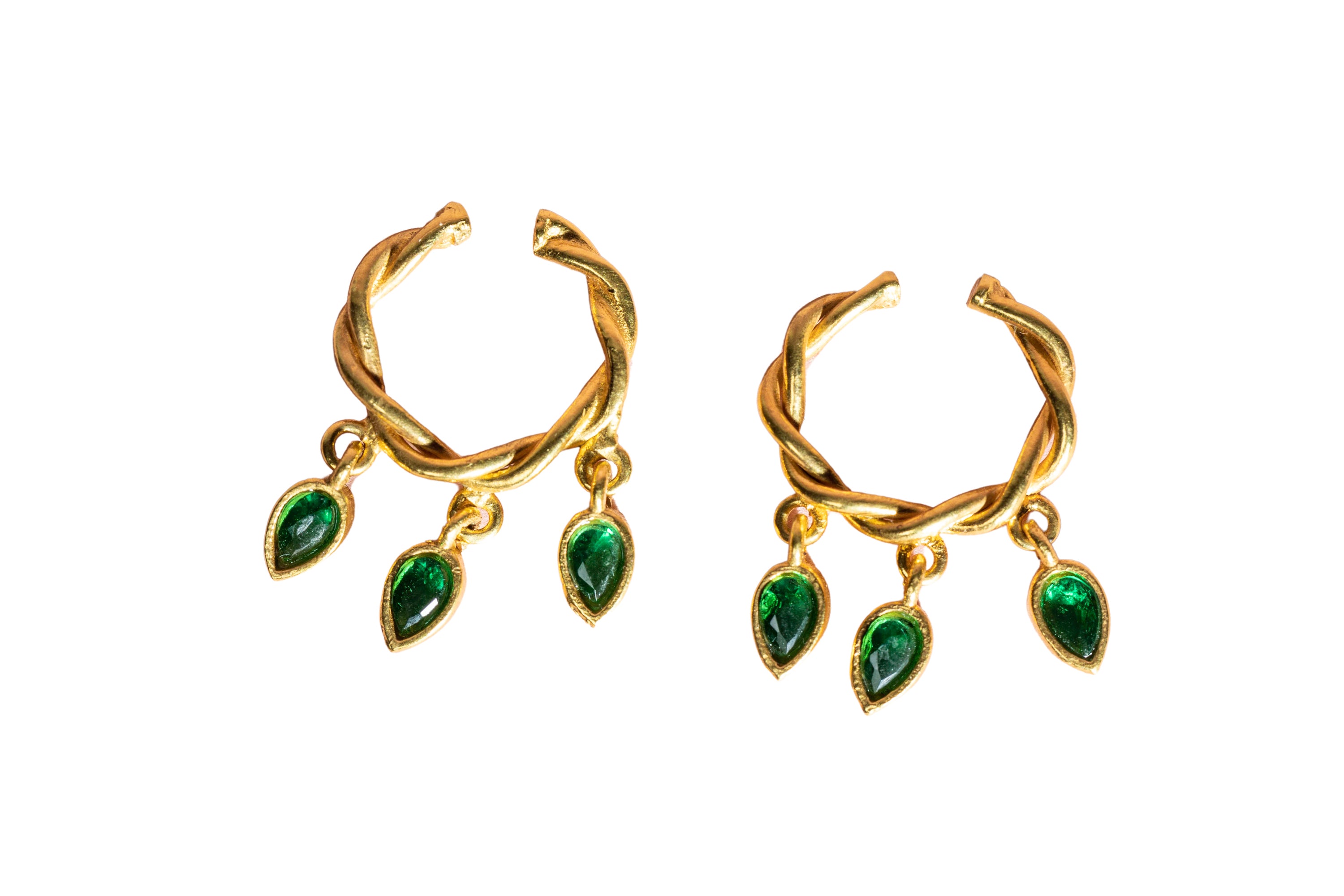 Bhindi ear cuff