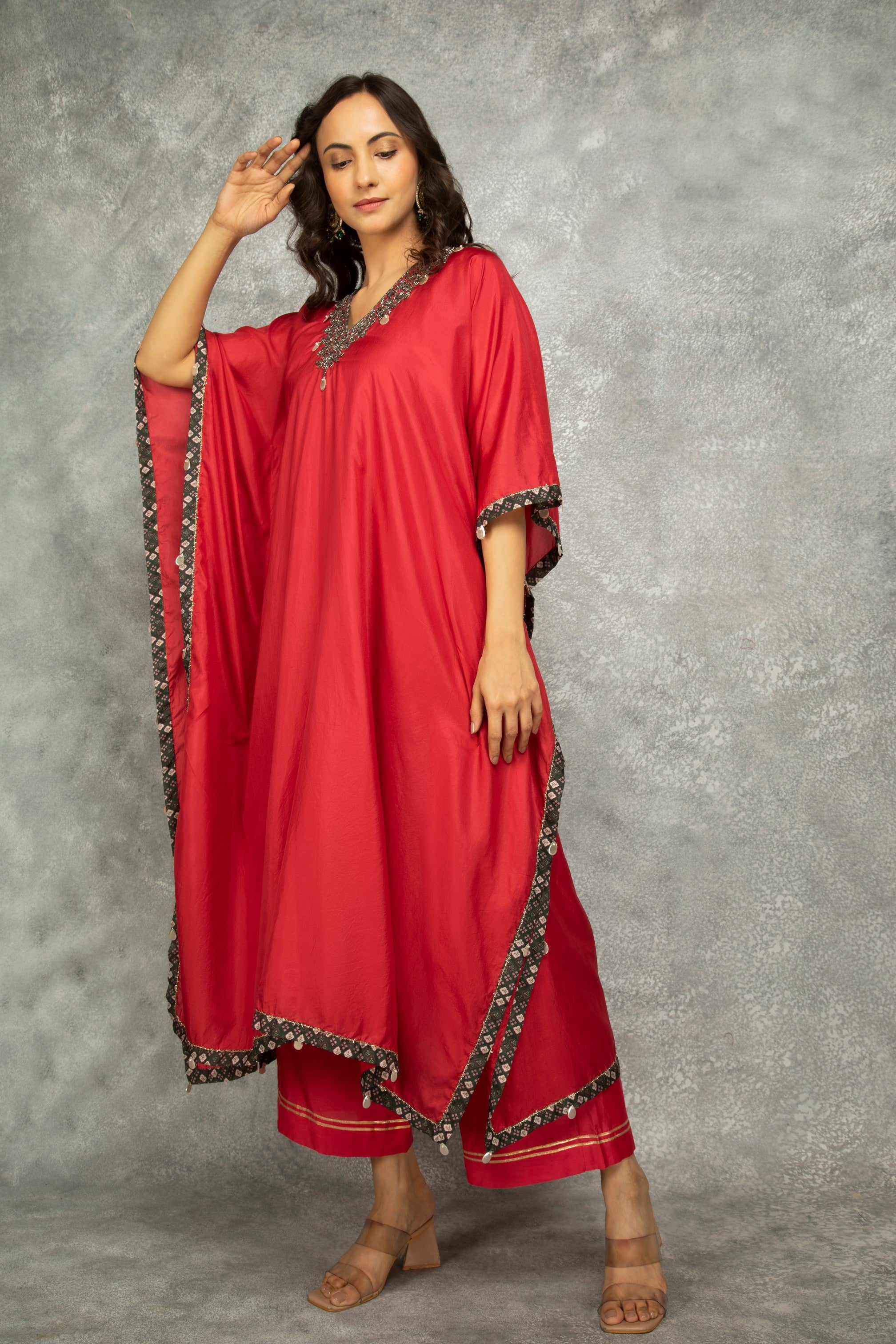 Rose Pink Embroidered Kaftaan Set of 2