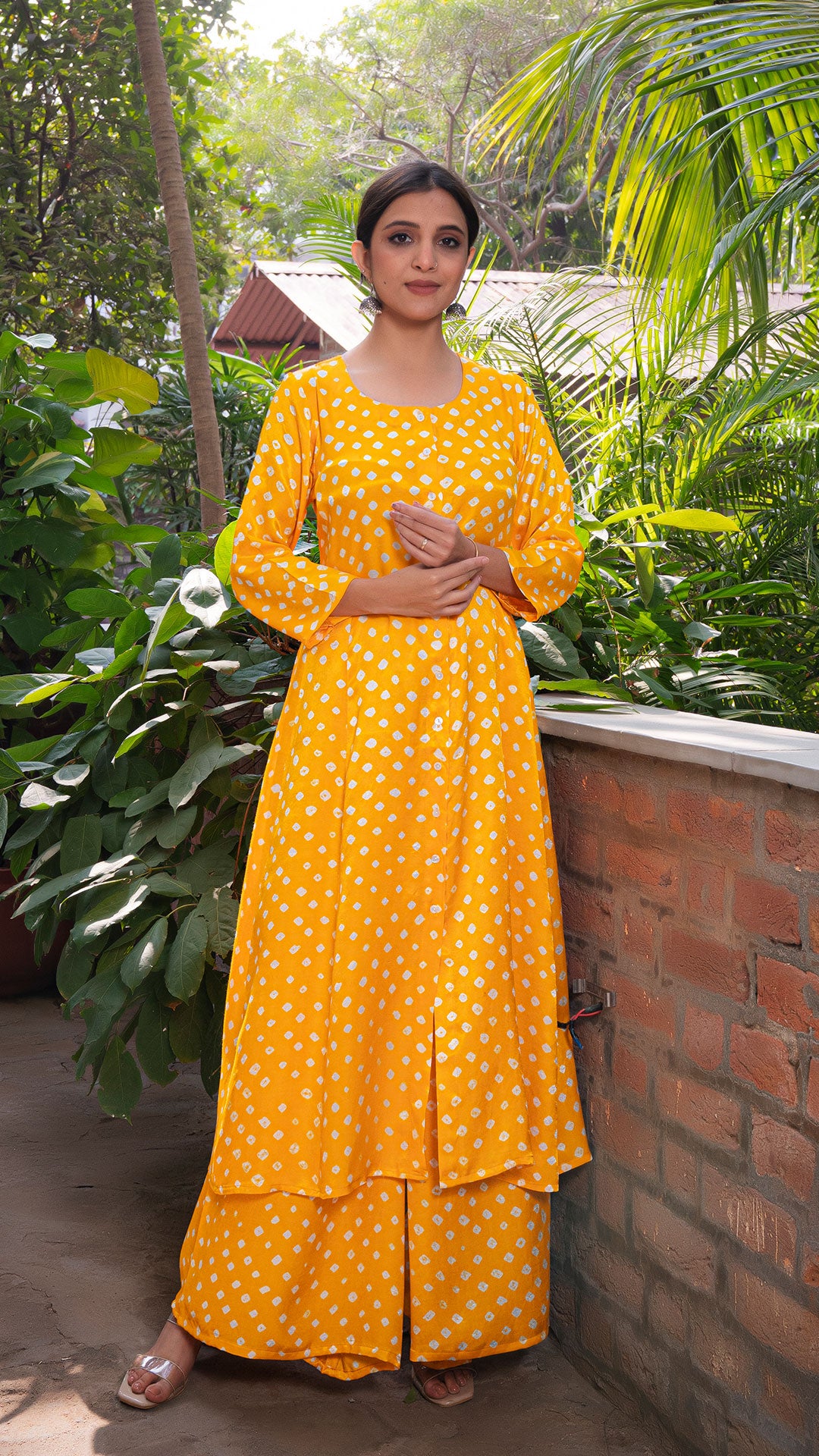 BANDHANI KALI SILK KURTA SET - SUNSHINE YELLOW