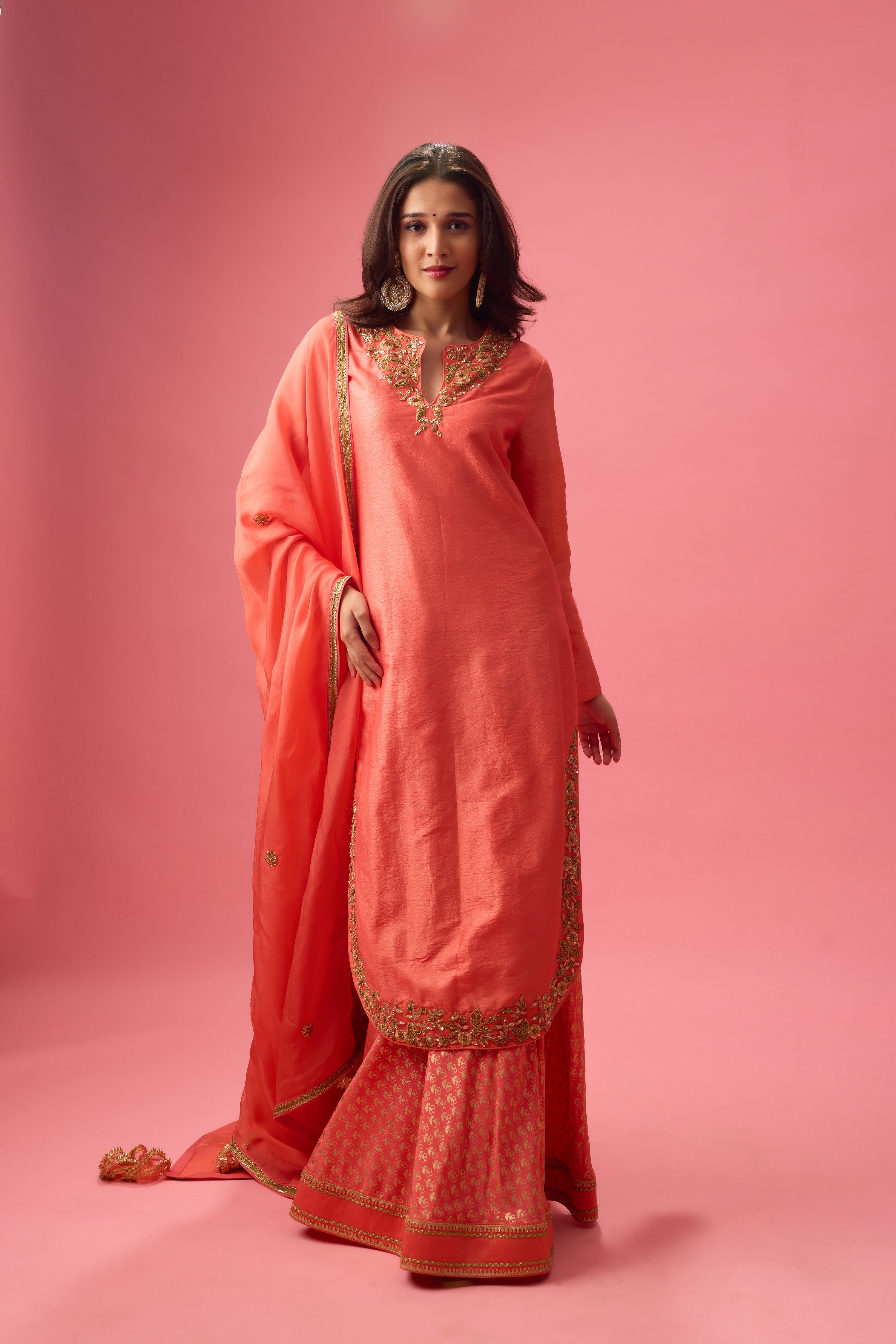 APPLE CUT KURTA WITH DOUBLE LAYER ORGANZA PAIRED WITH DUPATTA