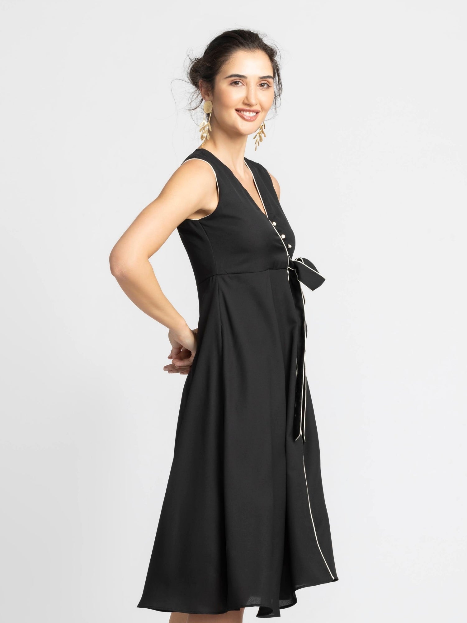 Noir Allure Midi Dress
