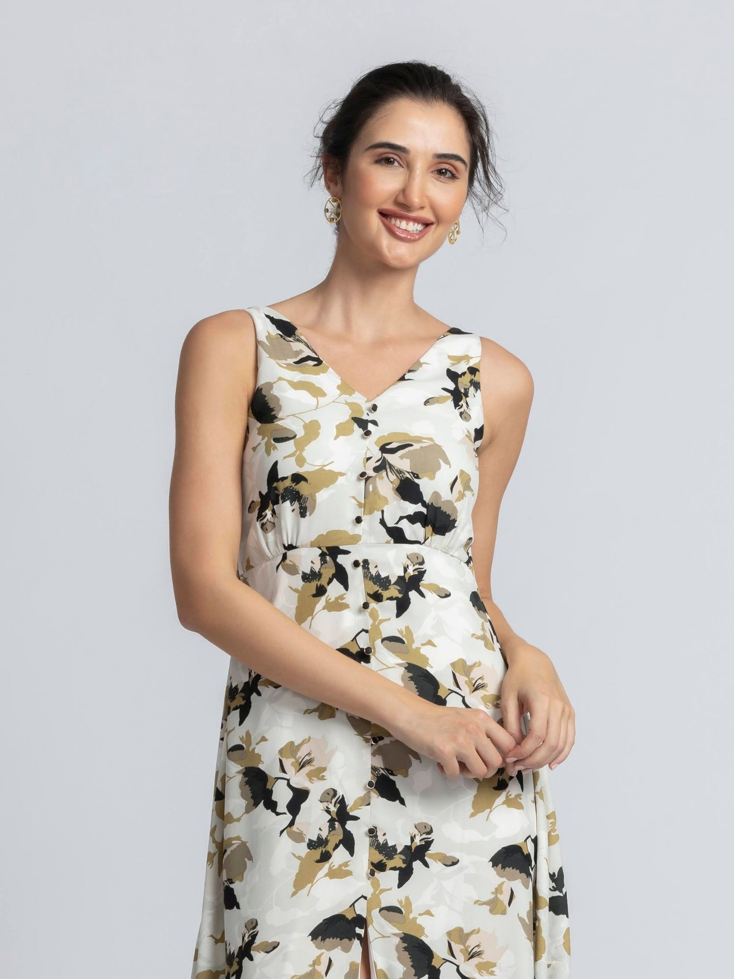 Autumn Romance V Maxi Dress