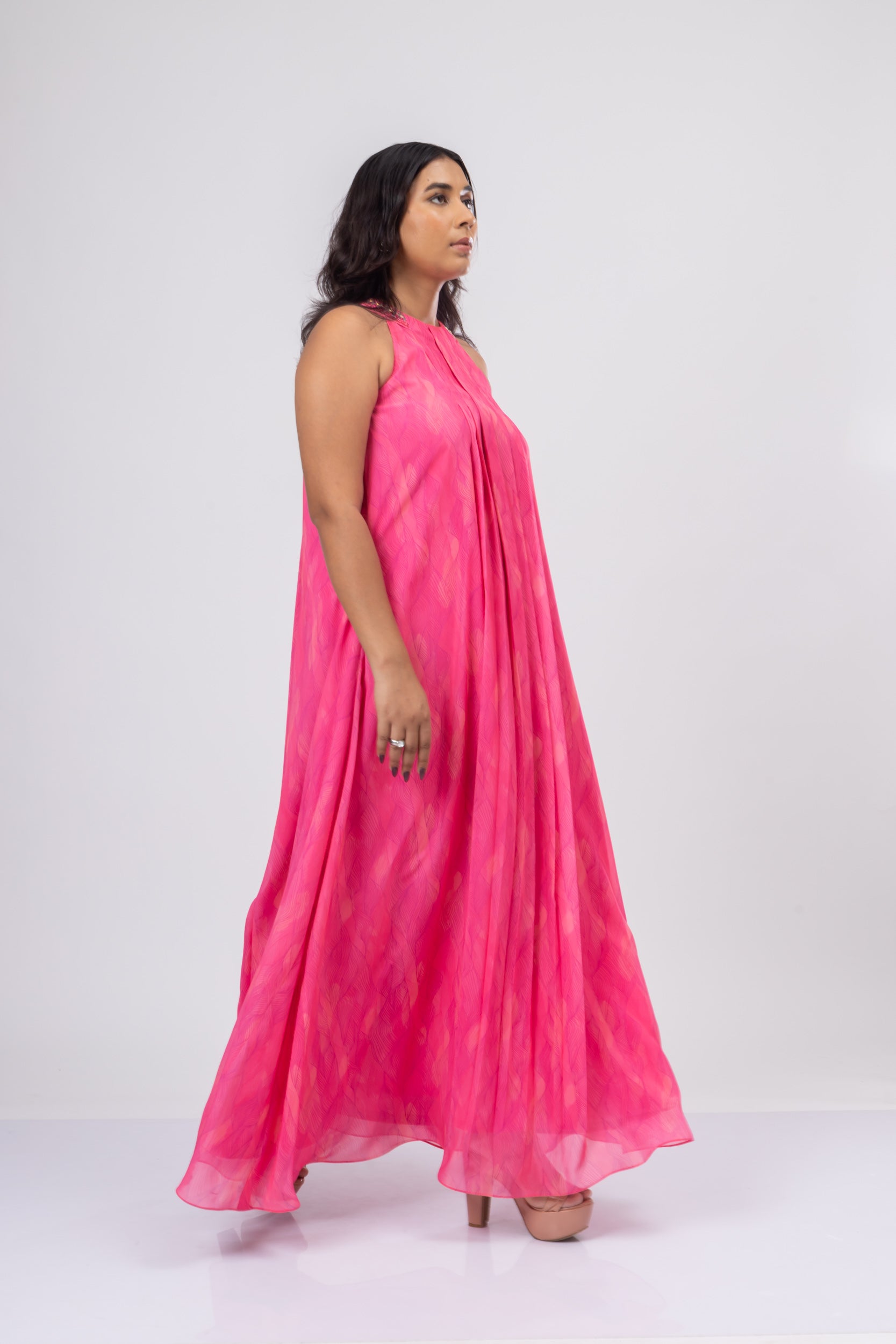 Irises Pink Halter Neck Maxi Dress