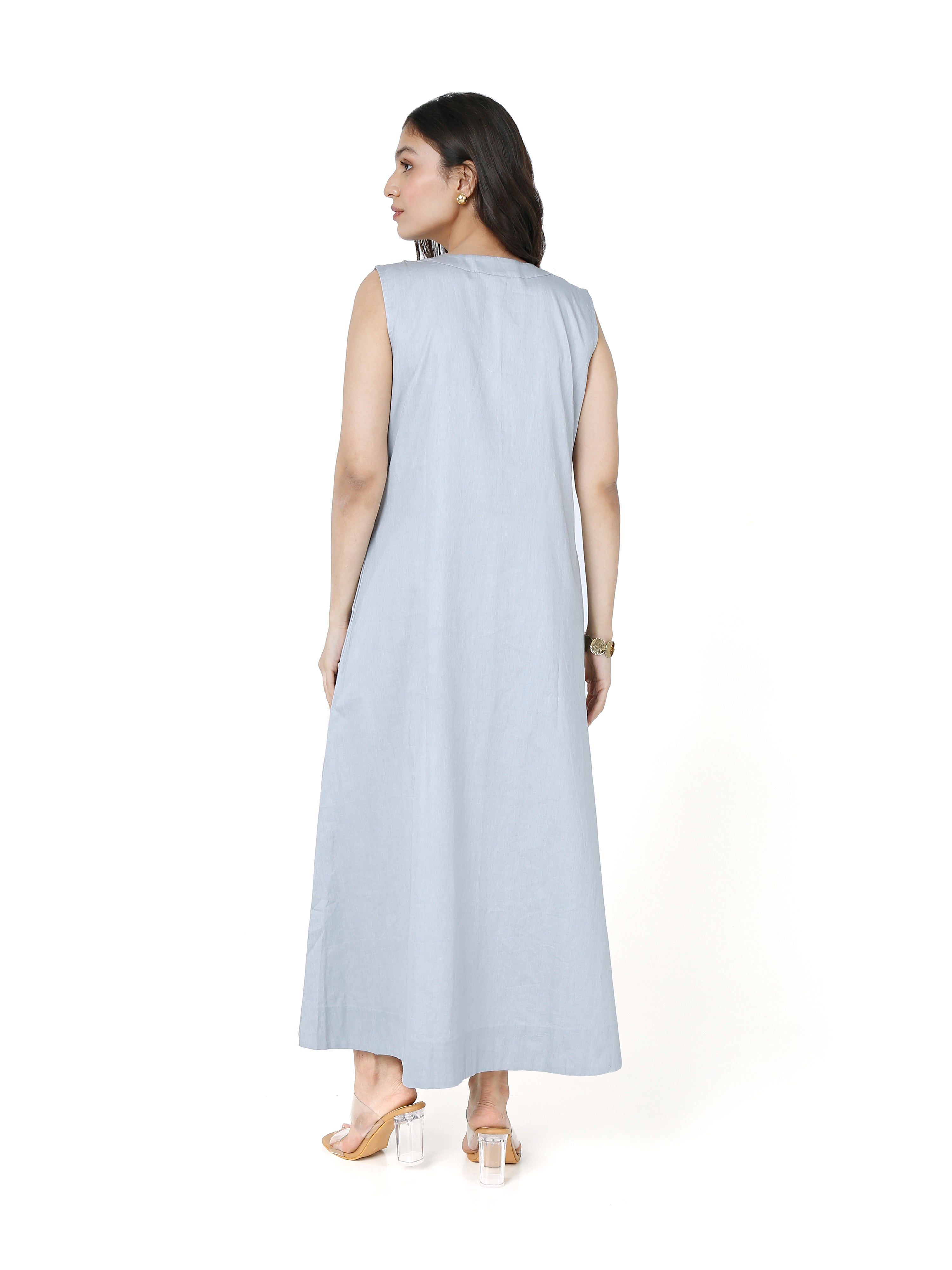 Classic long sleeveless dress