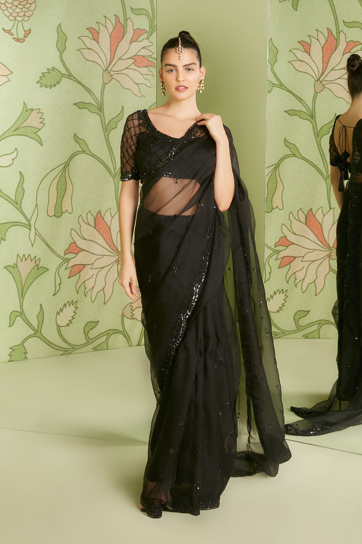 Black Saree