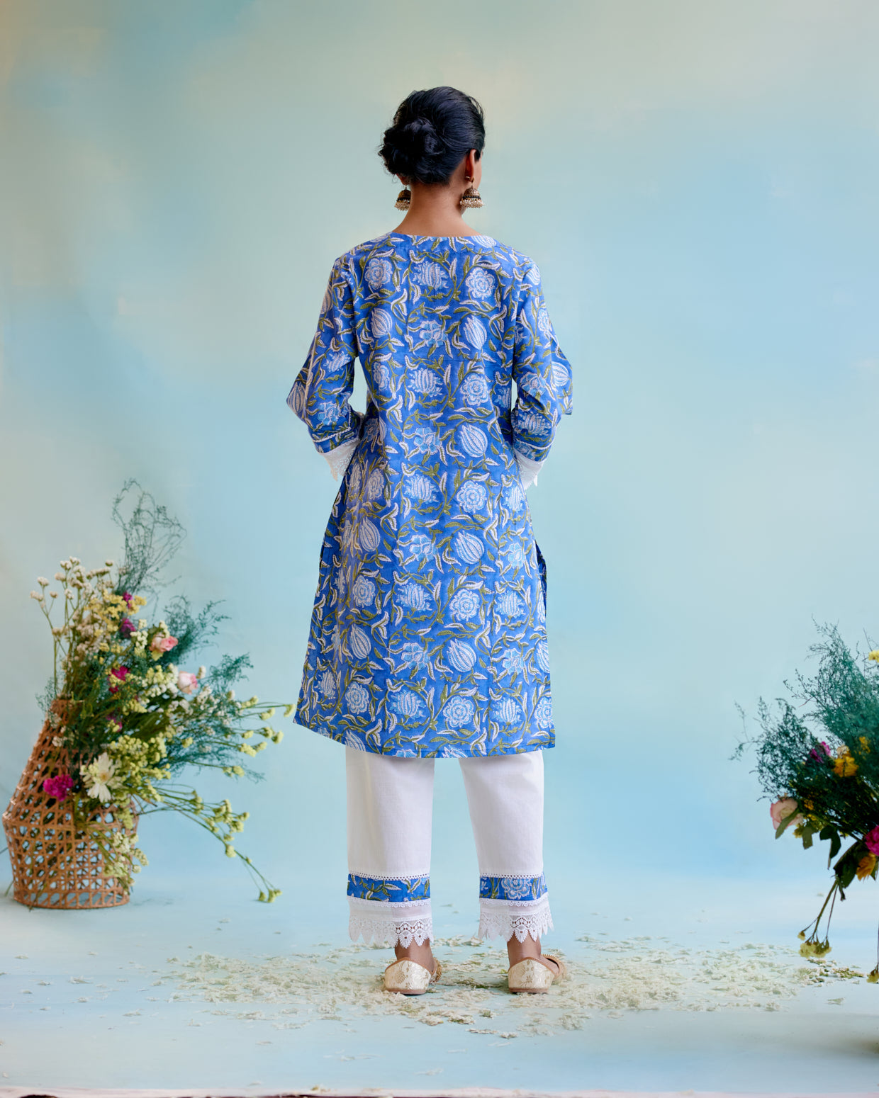 Indigo Muse Cotton Kurta with delicate lace detailing with Narrow Pants