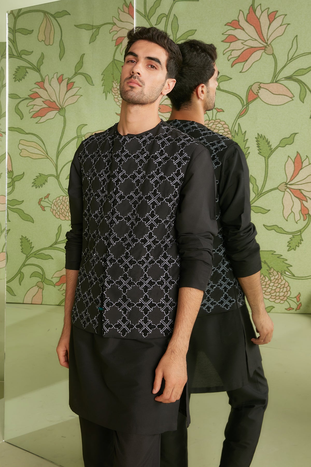 Black Without Collar Bundi Kurta Set