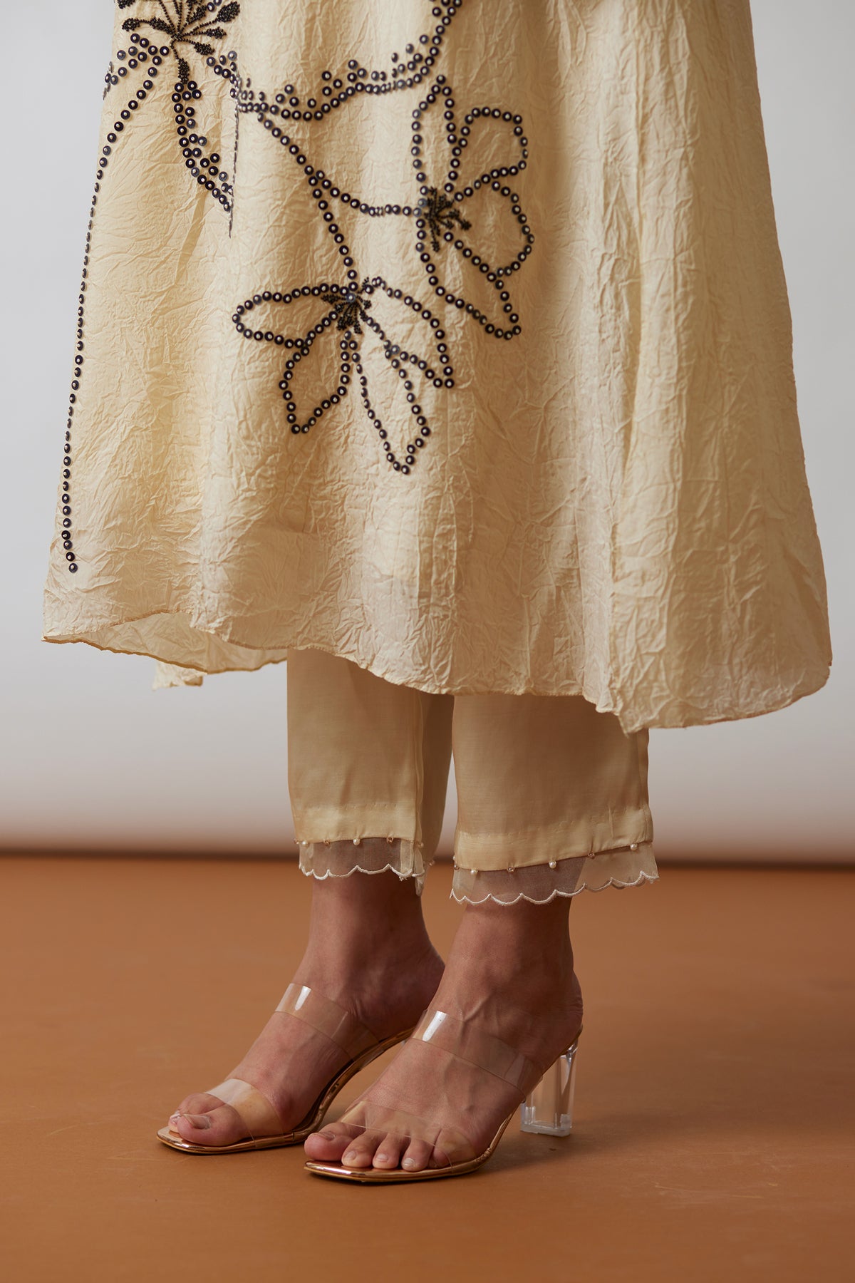 Ivory Crushed silk kurta set