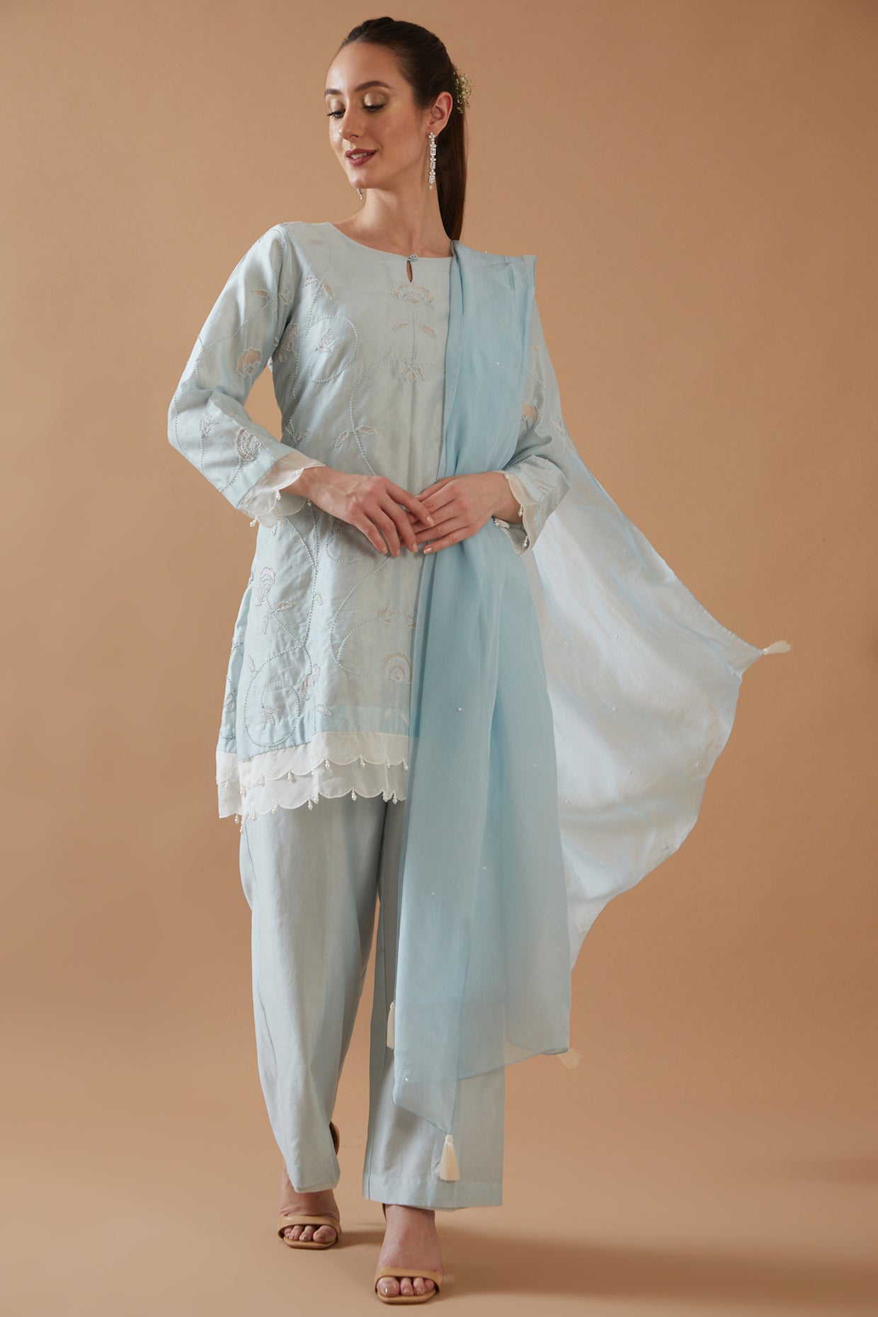 HAND APPLIQUE SHORT KURTA SET