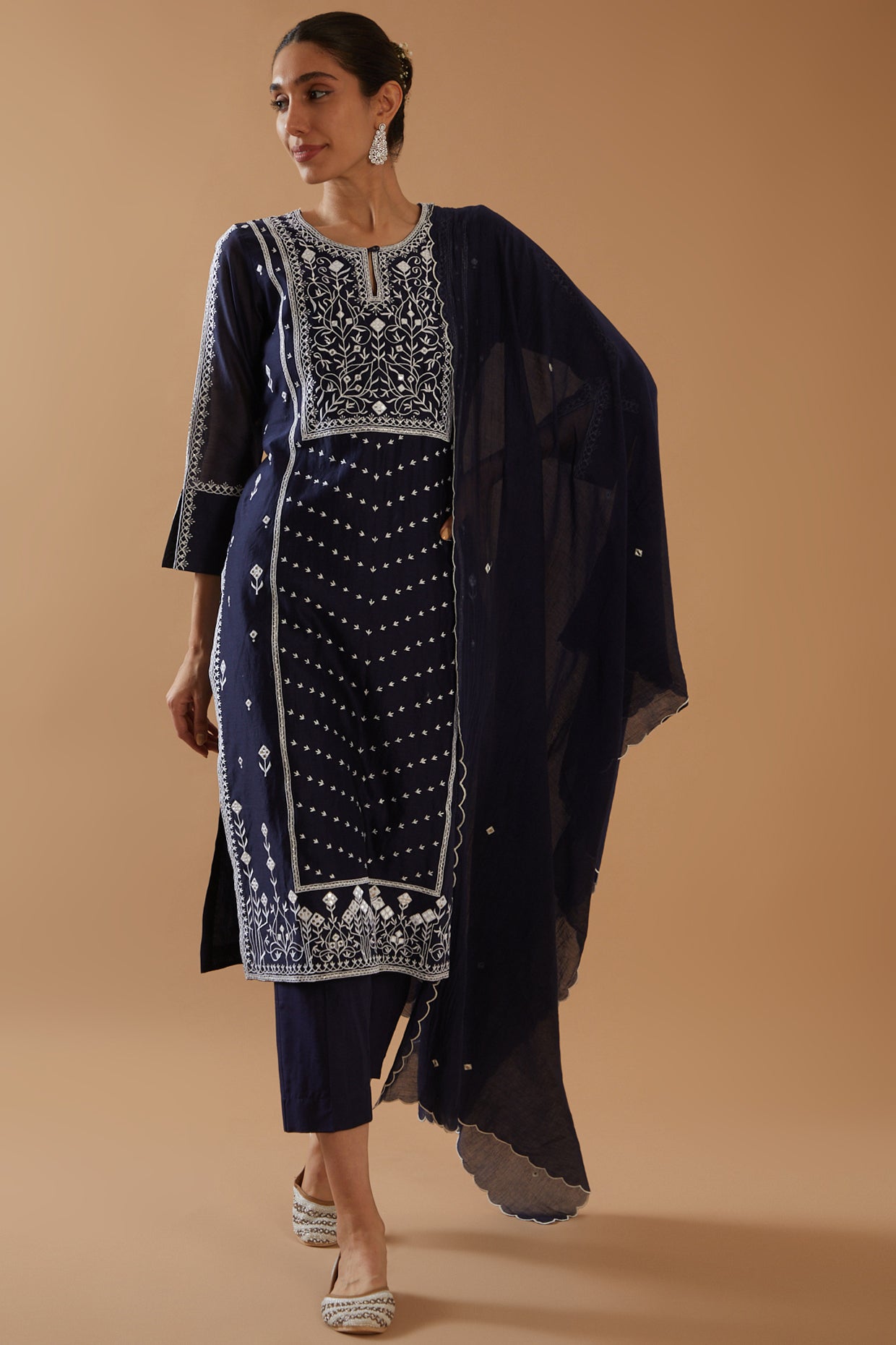 NAVY BLUE MIRROR WORK WITH CHAWAL TAKA KURTA SET