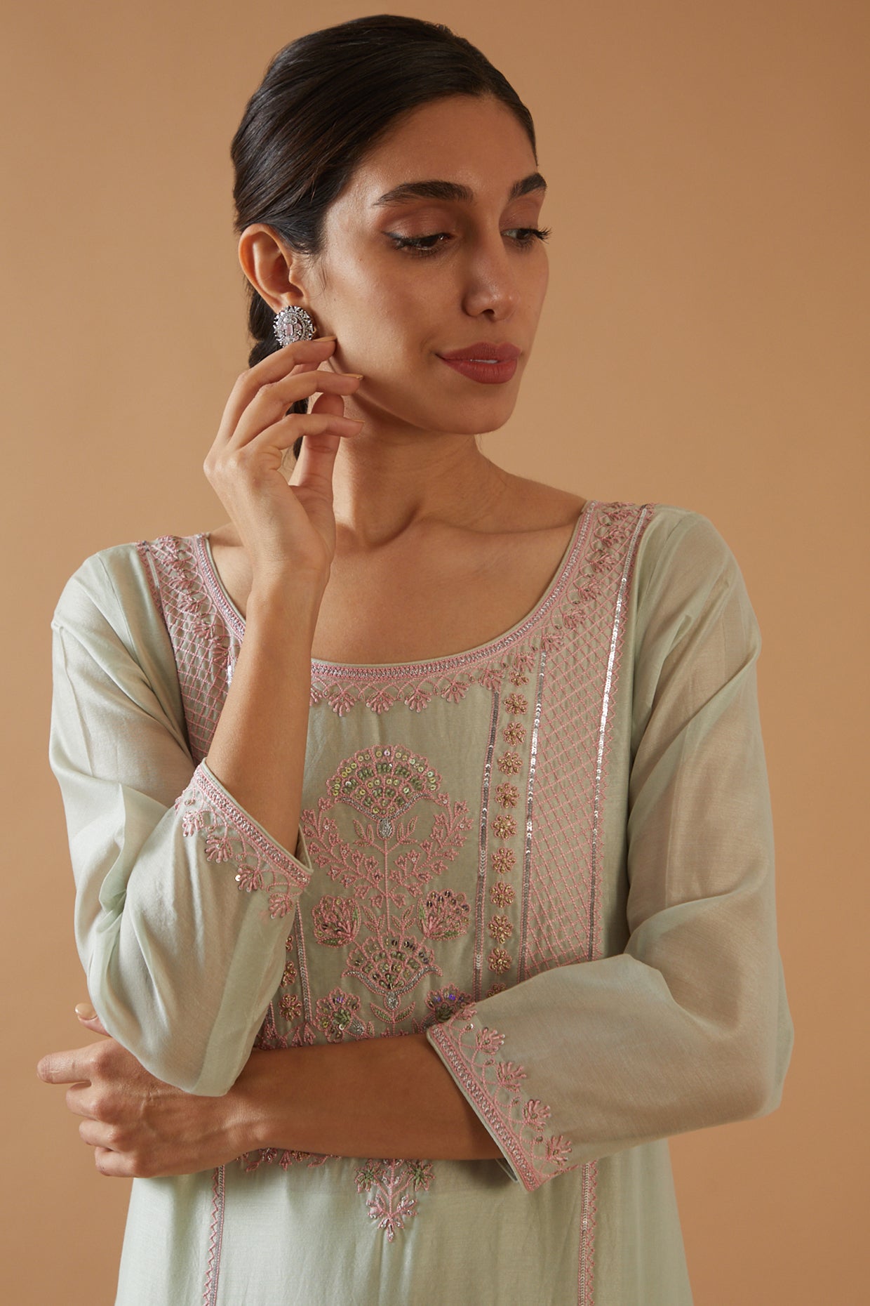 ZARDOZI HAND EMBROIDERED KURTA SET