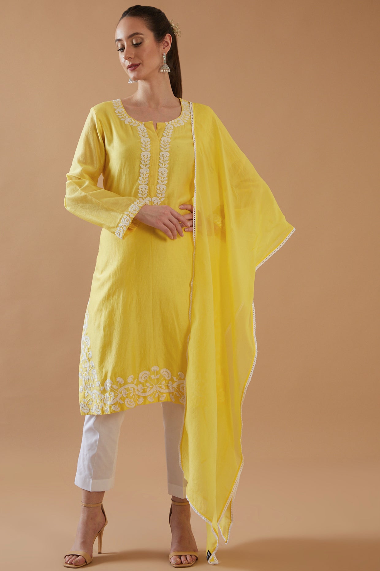 HAND APPLIQUE KURTA SET