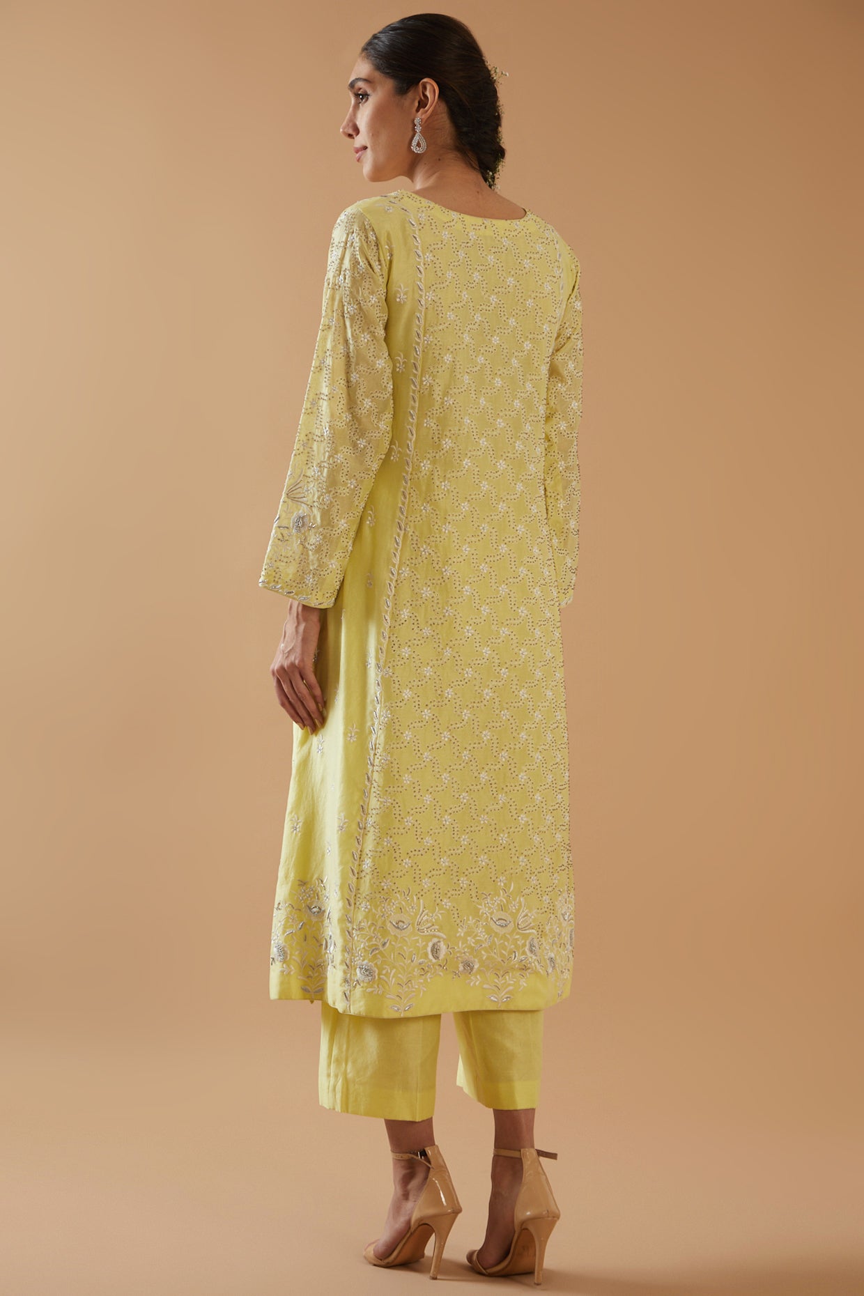 RESHAM AND ZARDOZI HAND EMBROIDERED KURTA SET