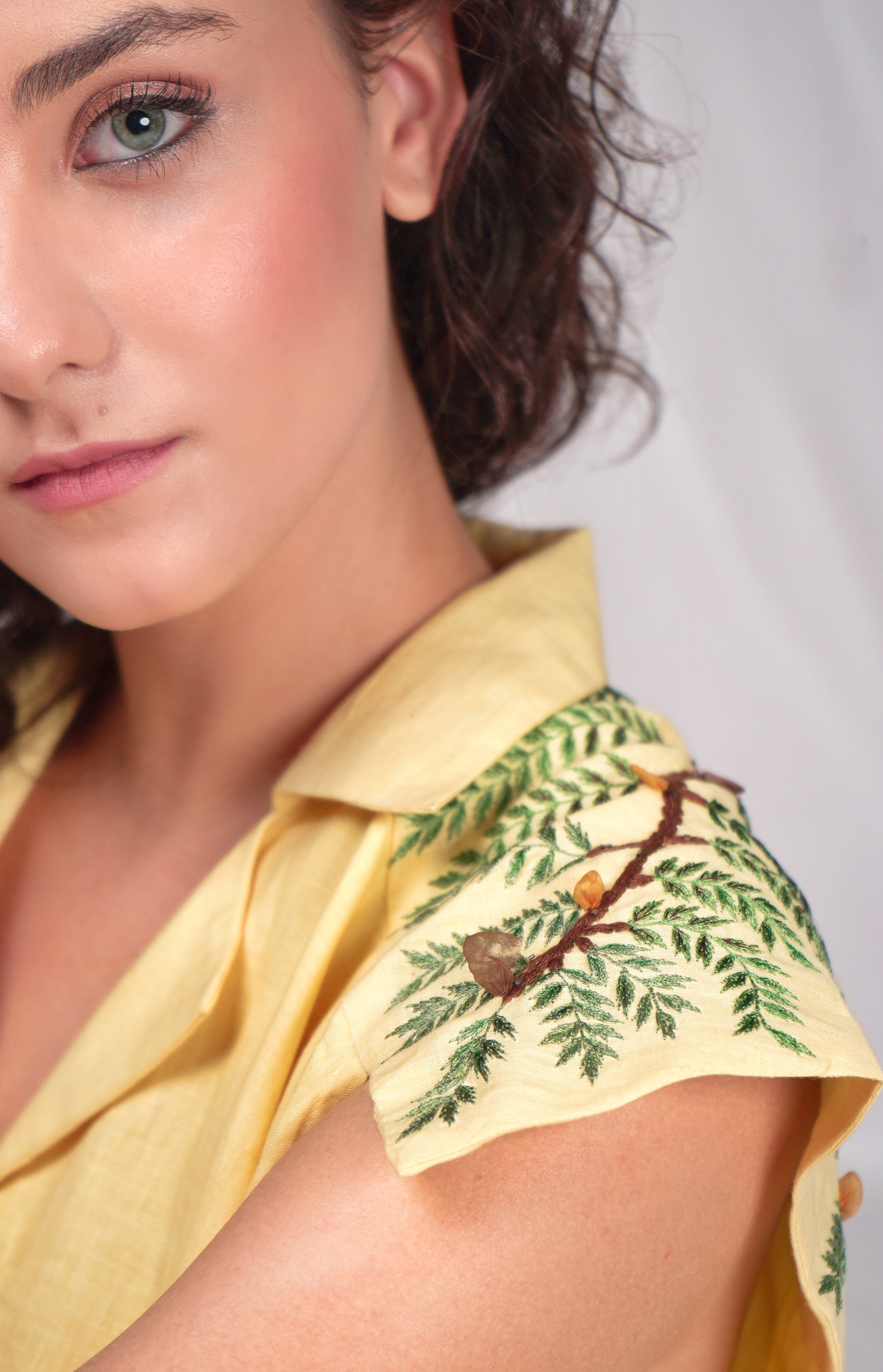 Yellow shirt dress with leaf embroidery