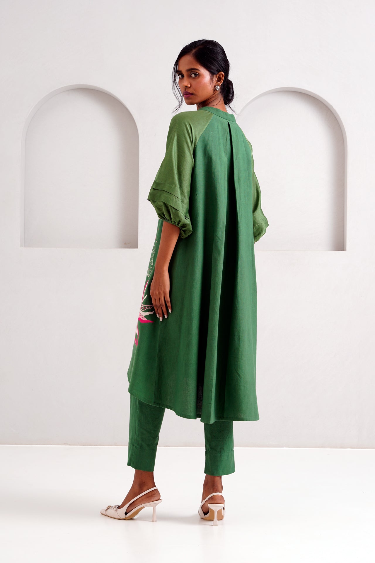 Pine Green Suvi Set - Embroidered Tunic + Pants