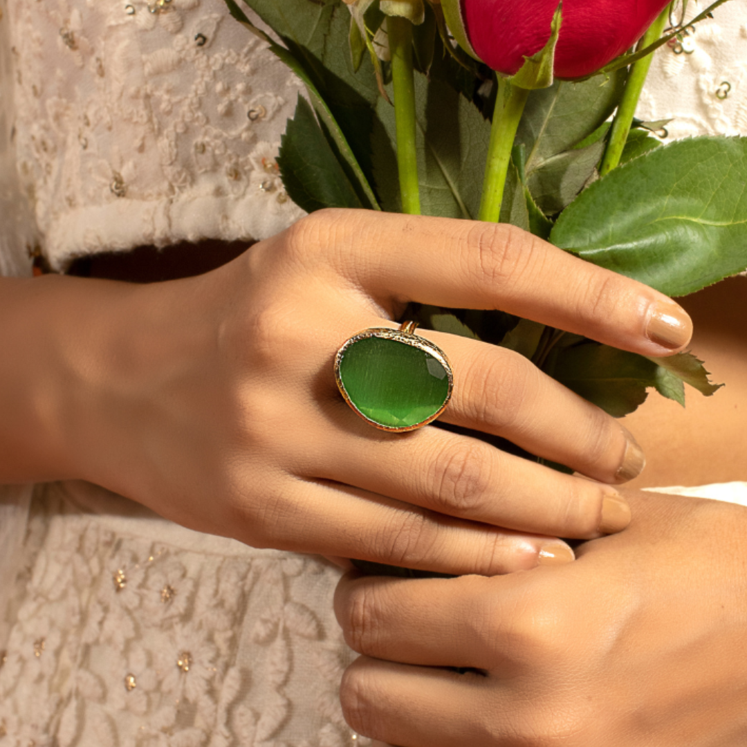 GREEN MONALISA RING