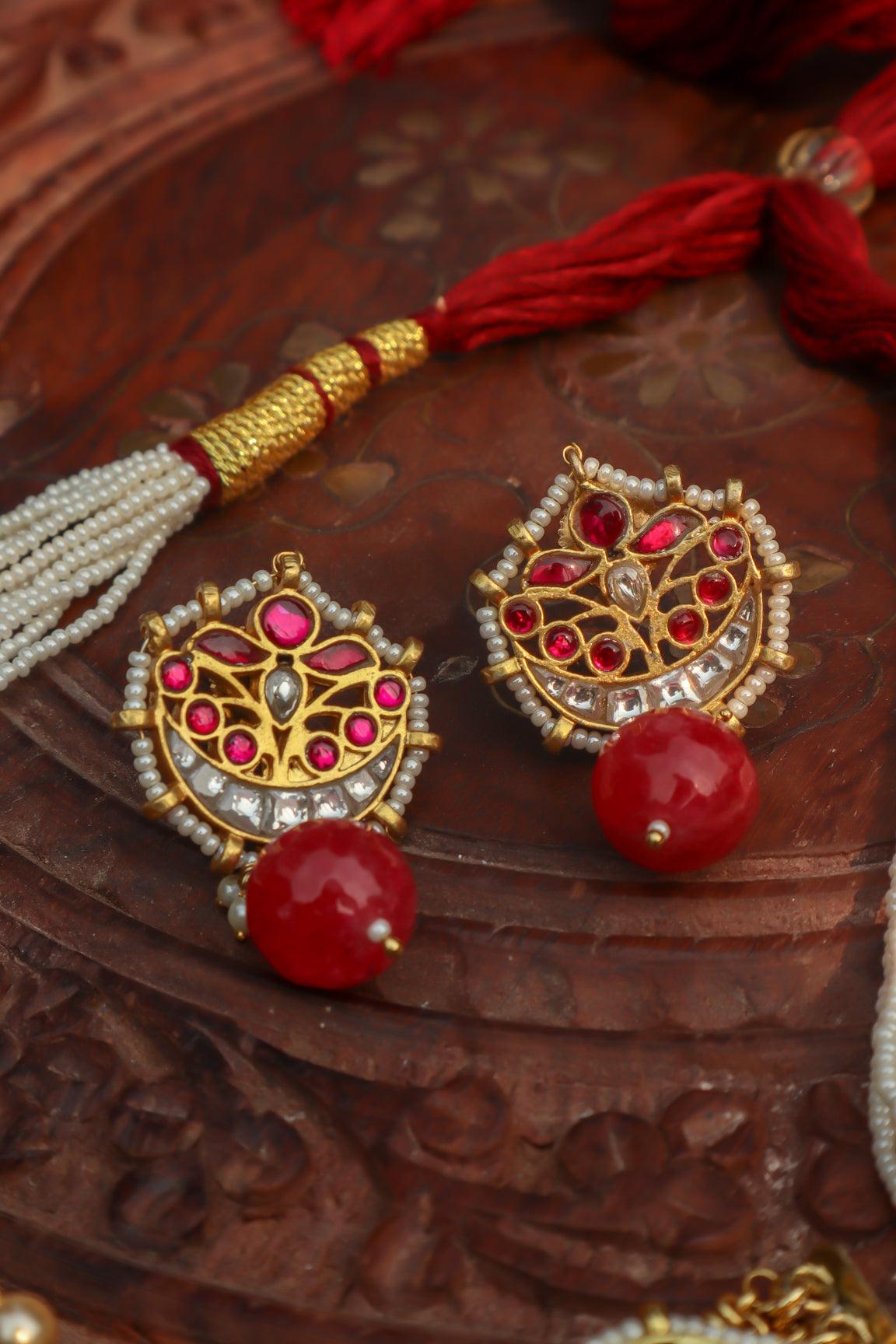 RED AND WHITE KUNDAN STONE NECKLACE SET