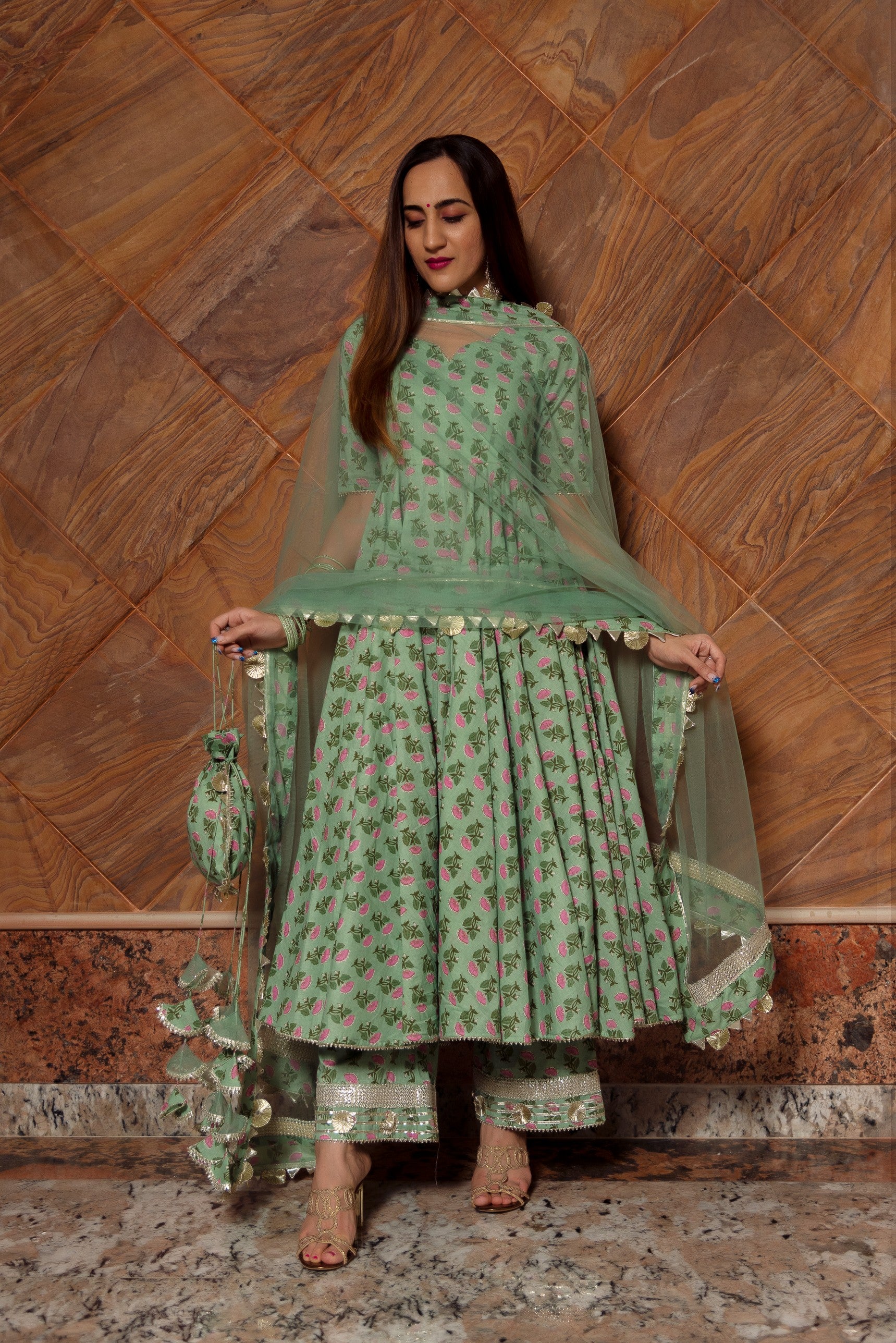 GREEN PAISELY COTTON HAND BLOCK ANARKALI SET