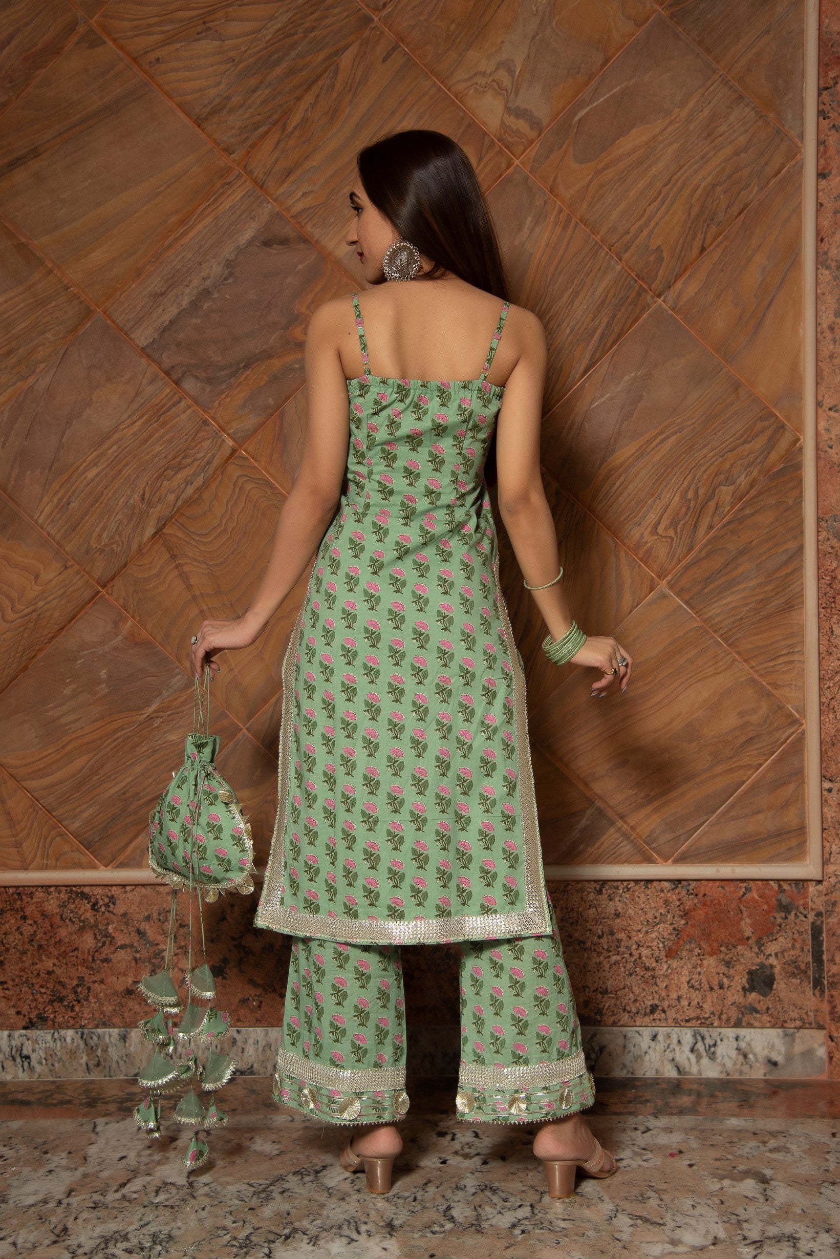 MISHIKA GREEN HAND BLOCK SUIT SET