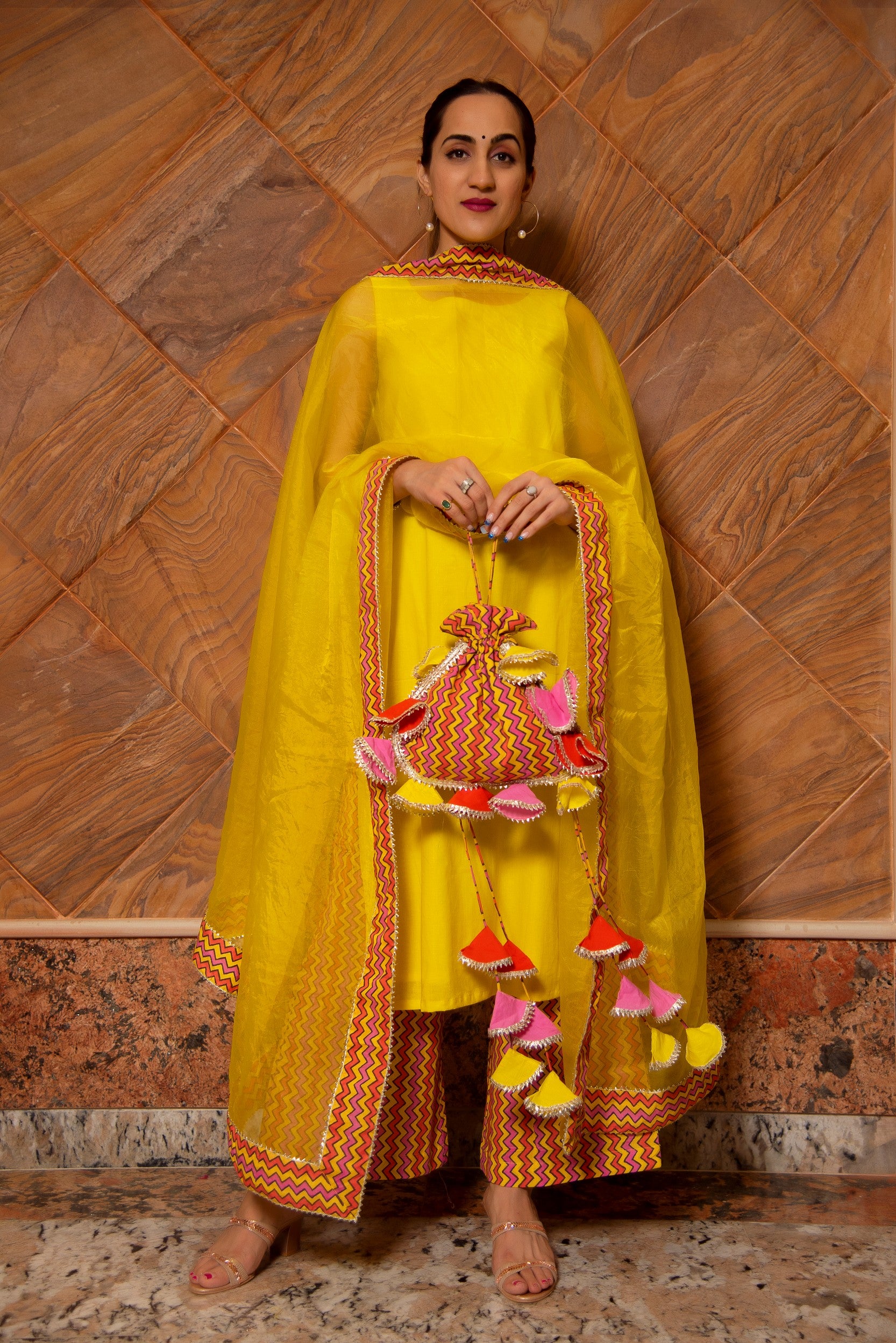 SIYA YELLOW COTTON SUIT SET