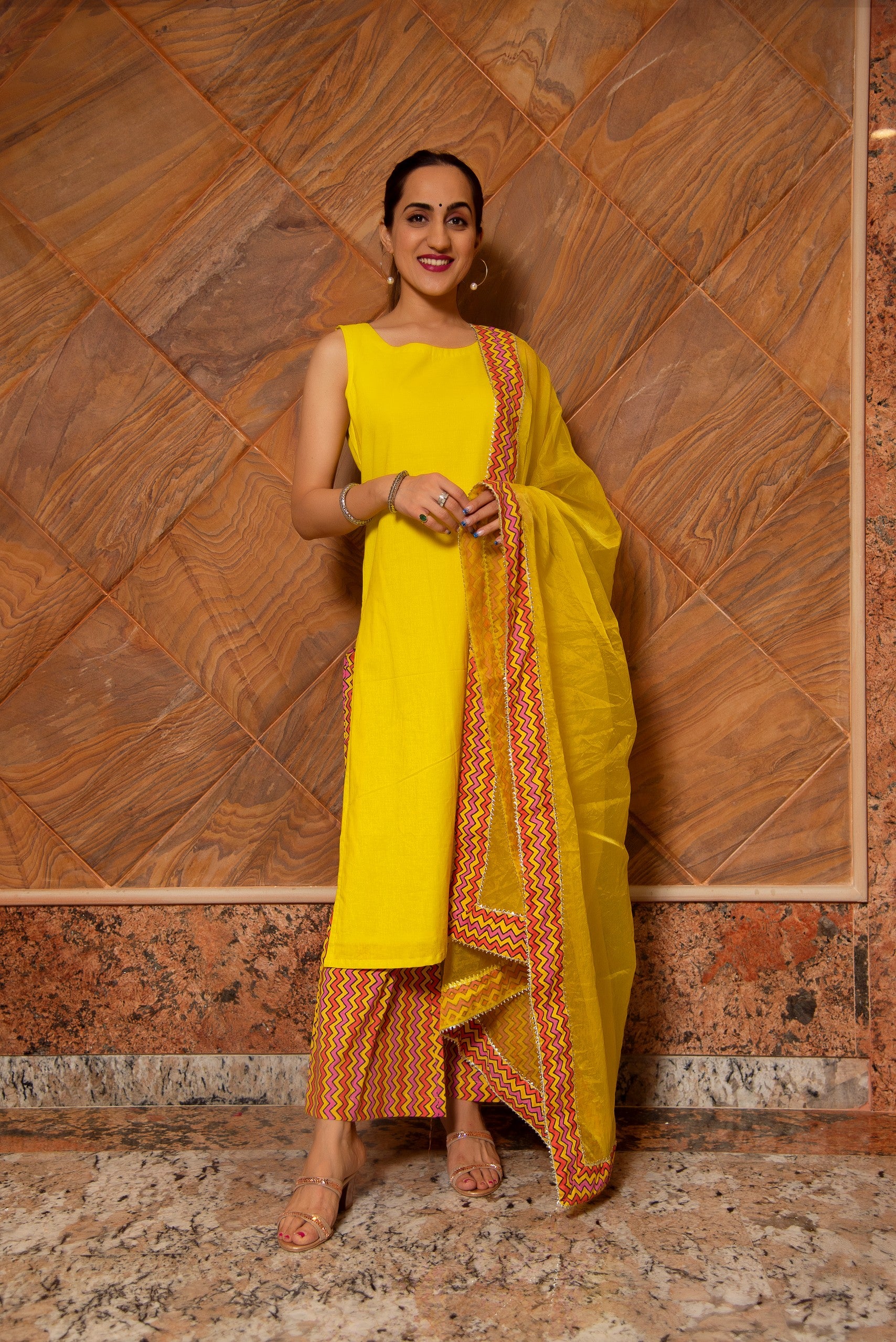 SIYA YELLOW COTTON SUIT SET