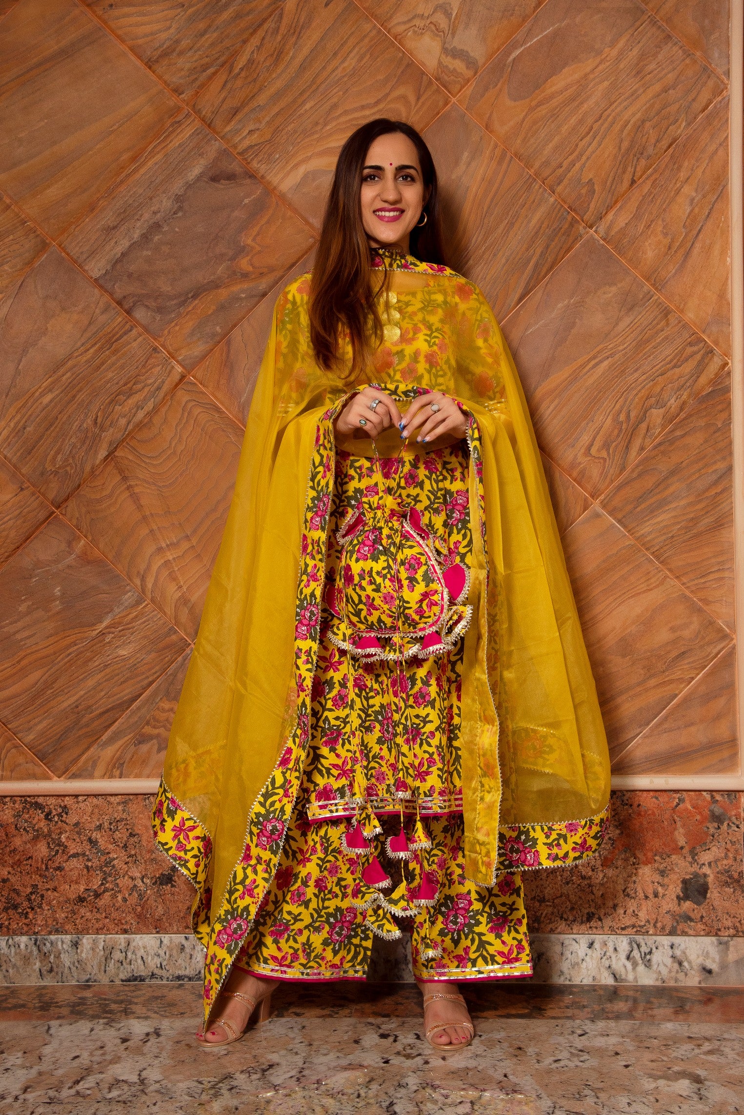 GAUHAR YELLOW COTTON GOTTA SUITS SET