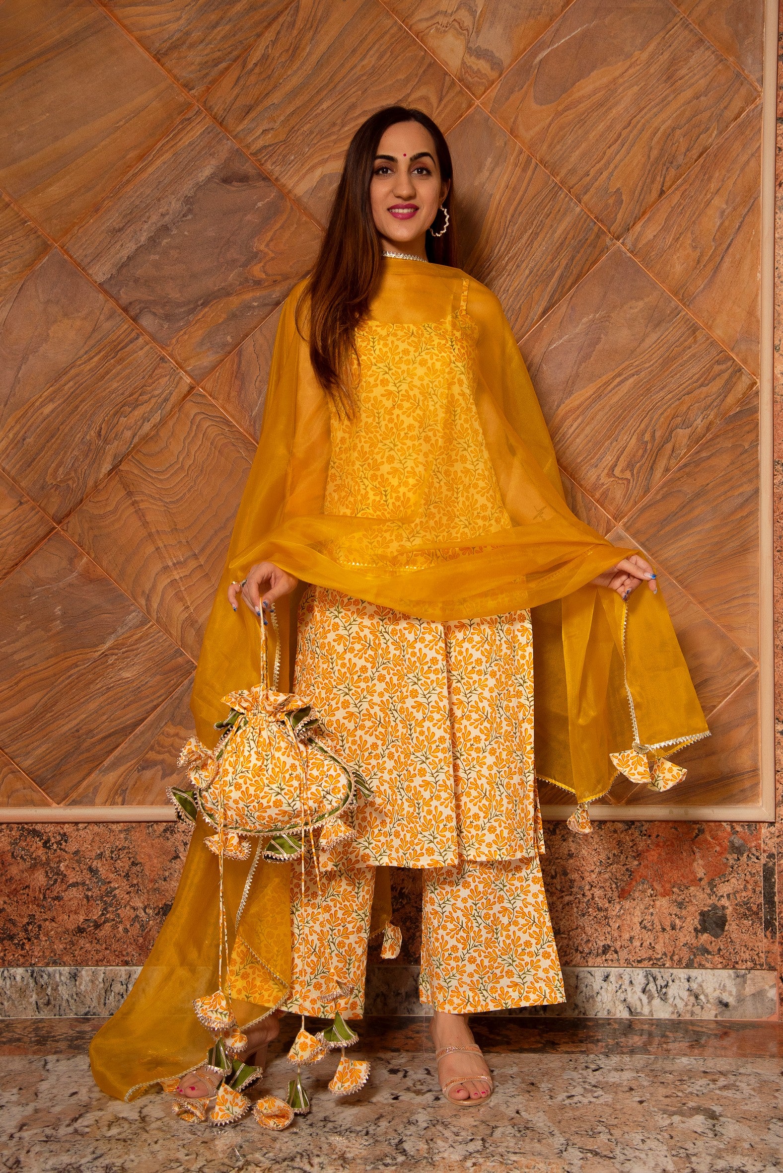 RUHANI MUSTARD COTTON SUIT SET