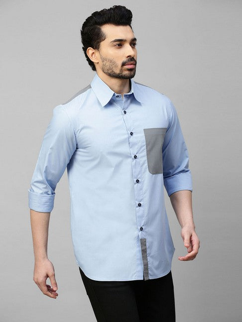 Light blue shirt with gray straps on shoulders, pocket and plaket