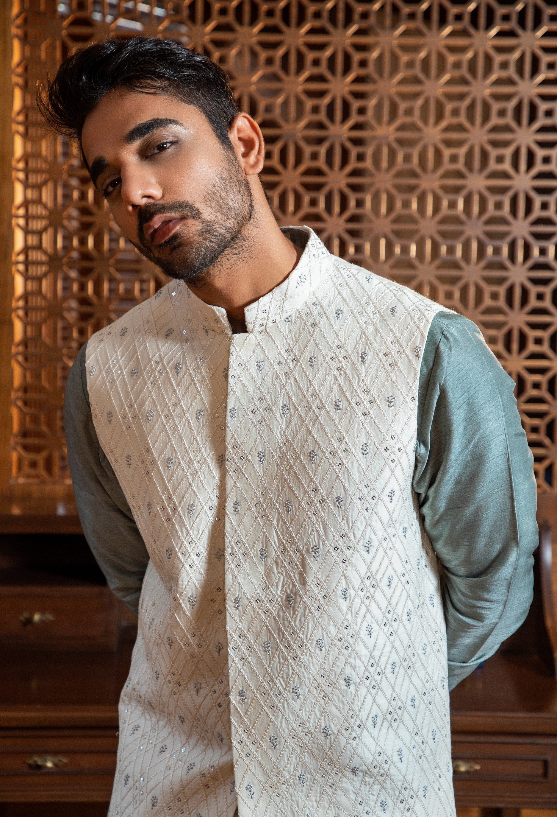 Hand Embroidered Bandi with asymmetric kurta set