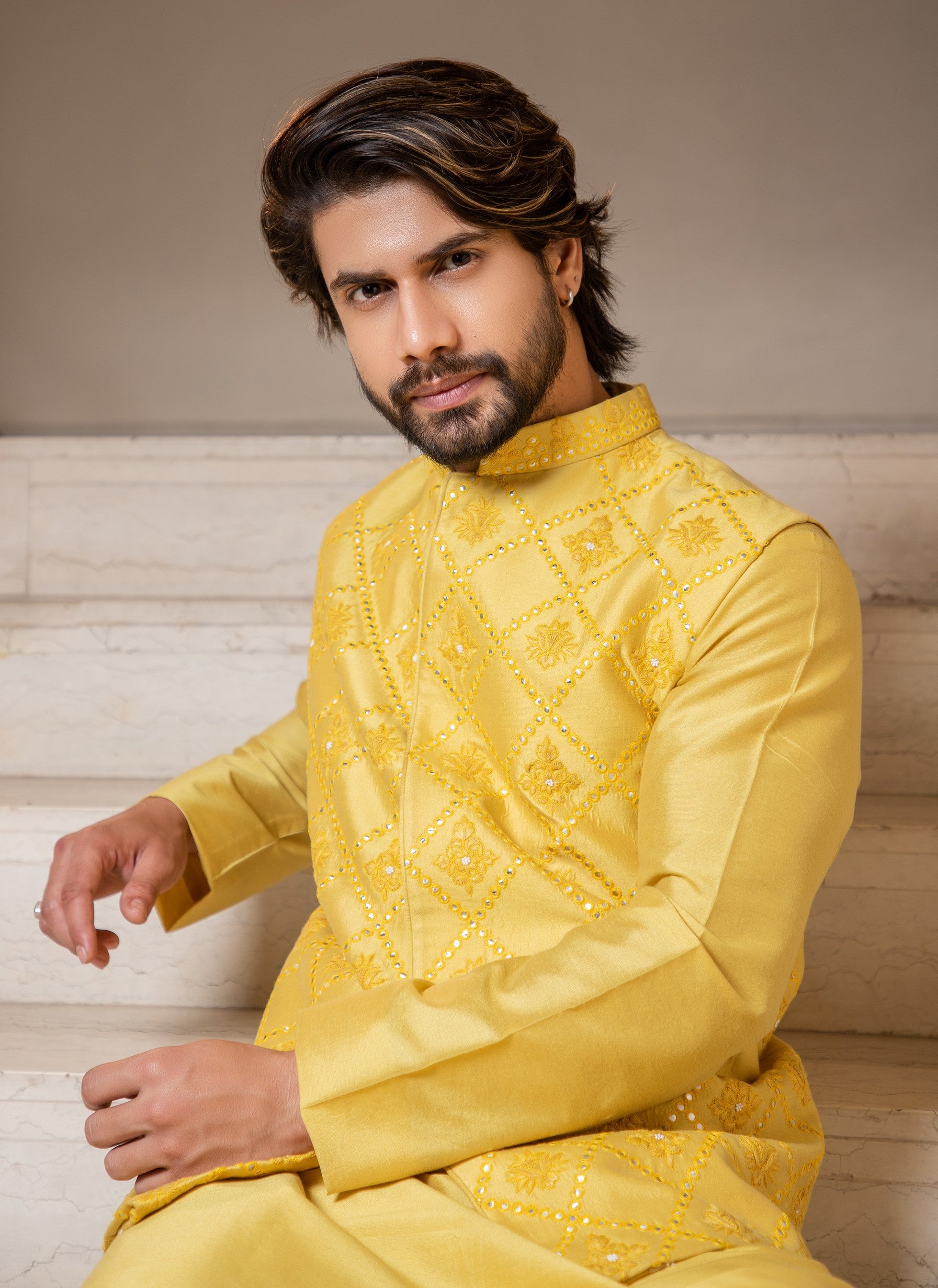 Lemon yellow mirror bandi with kurta set.