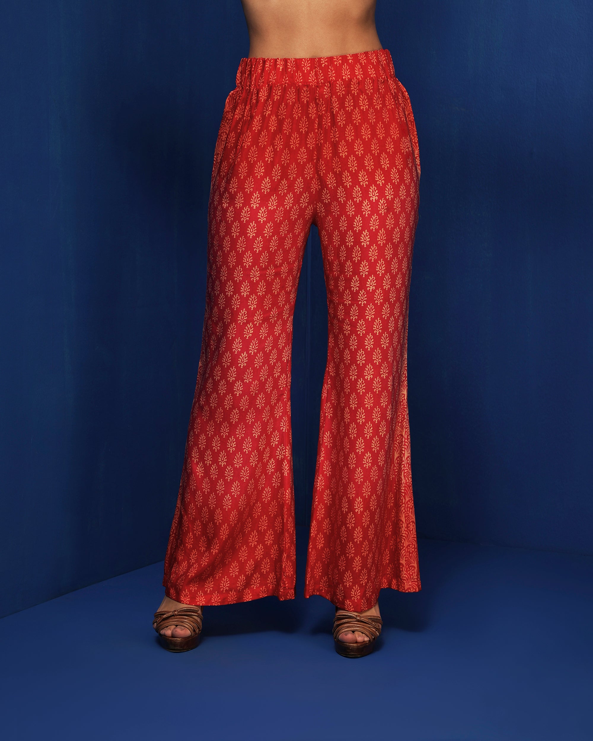 Red ombre-printed bell-bottom pants