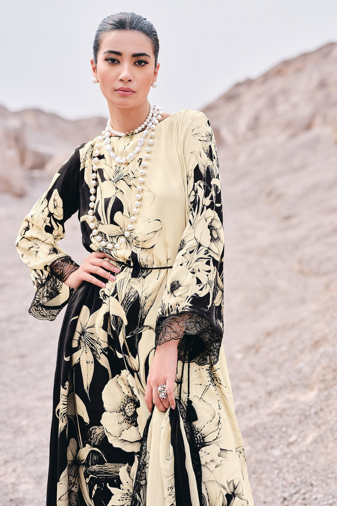 Monochrome printed kurta set