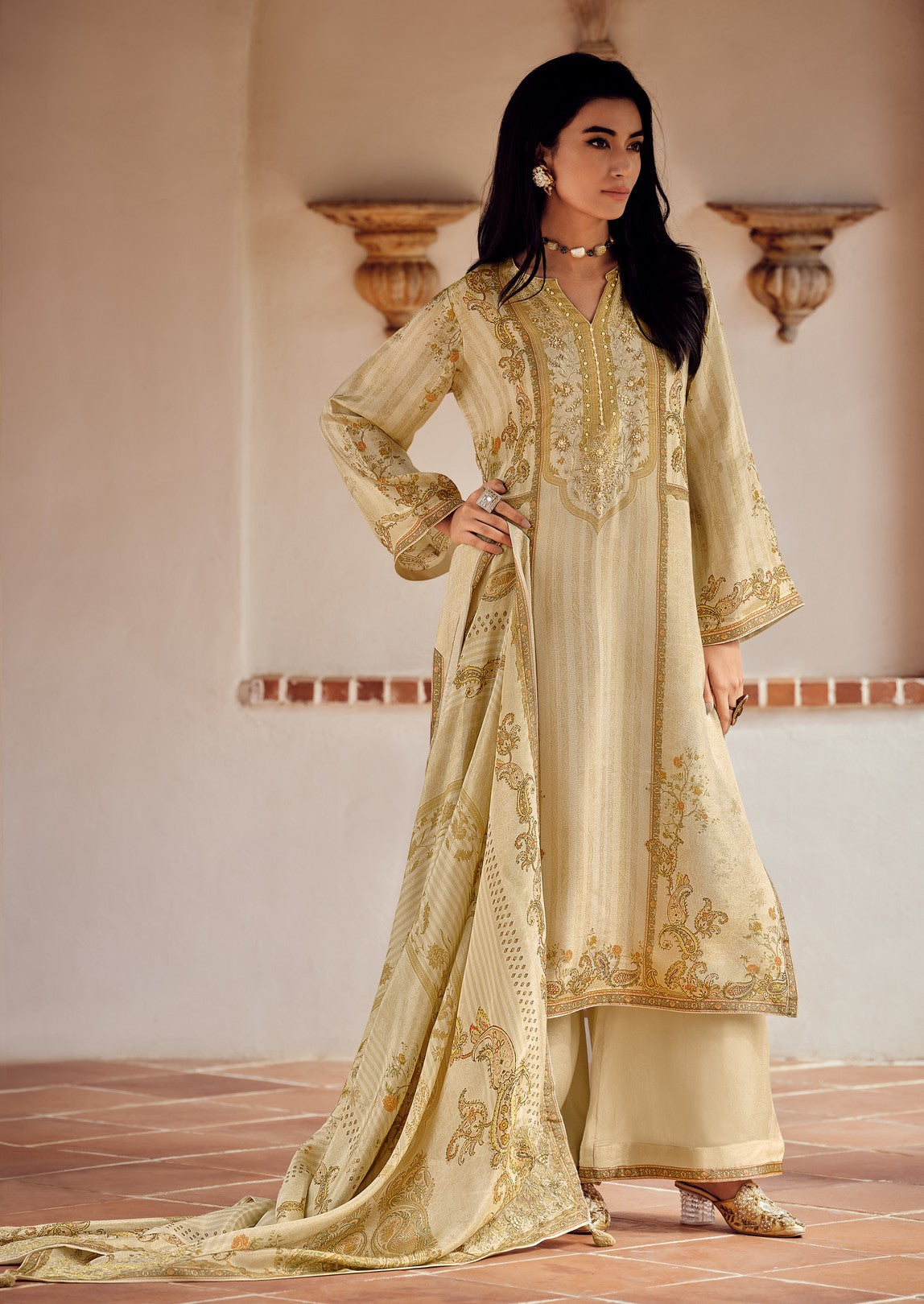 Ivory kurta set with hand work