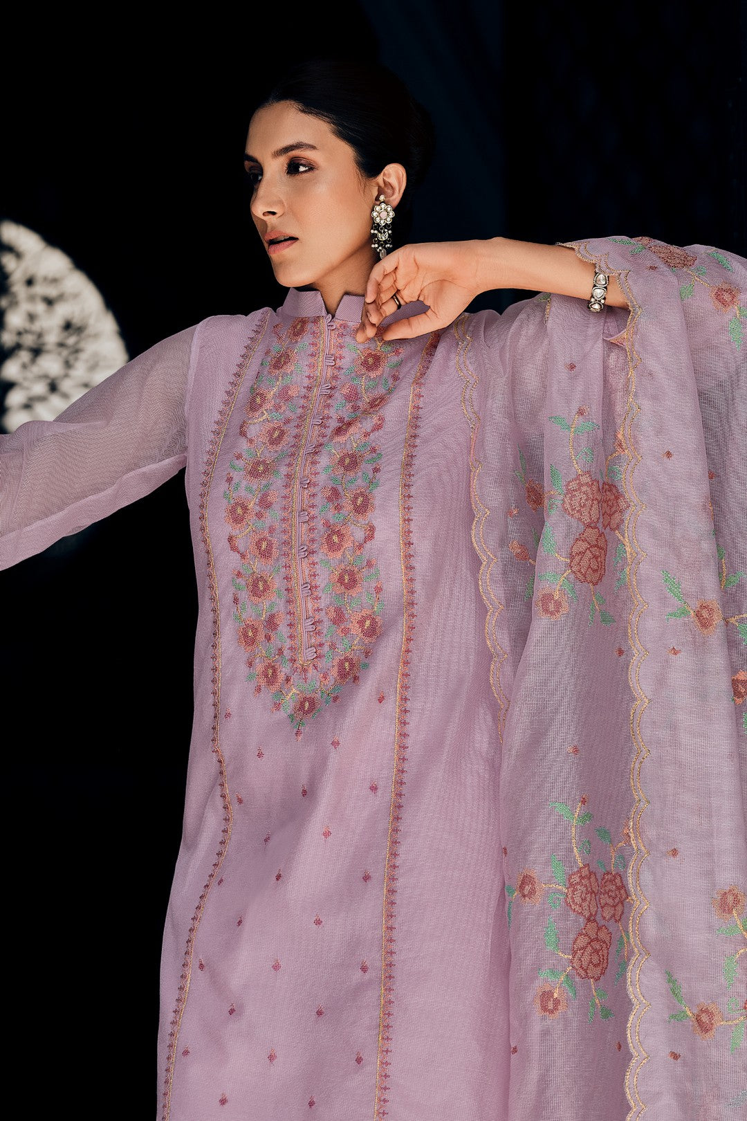 Lilac embroidered kurta set