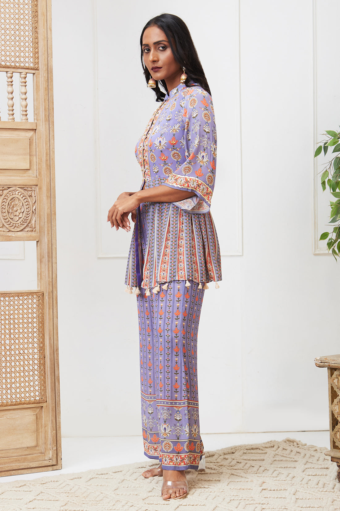 Tabriz Embroidered Kurta Set