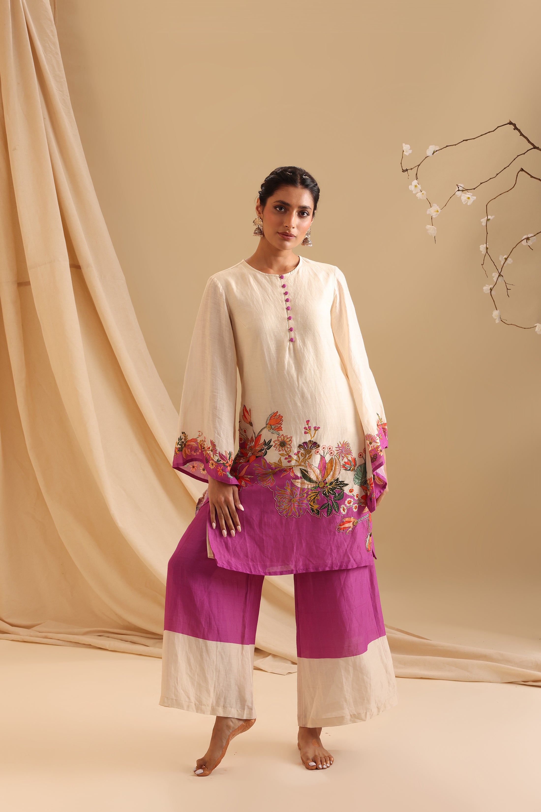 Aarani embroidered Kurta set