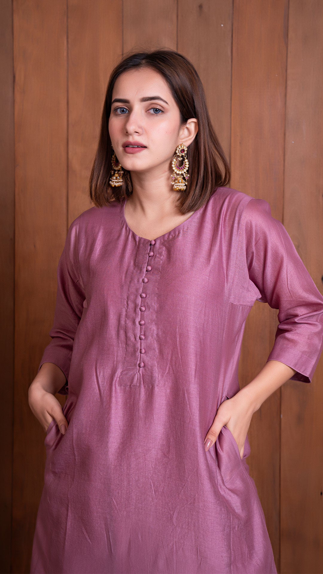 MAUVE CHANDERI JABHA KALI KURTA