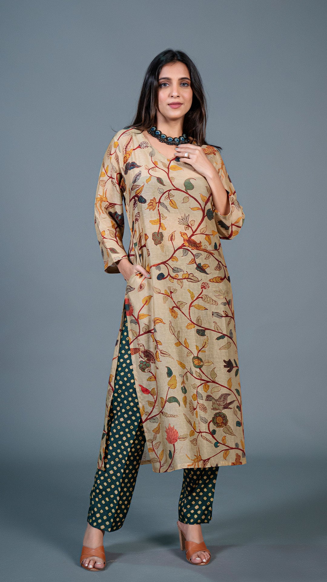 BEIGE KALAMKARI PRINT KURTA IN COTTON SILK