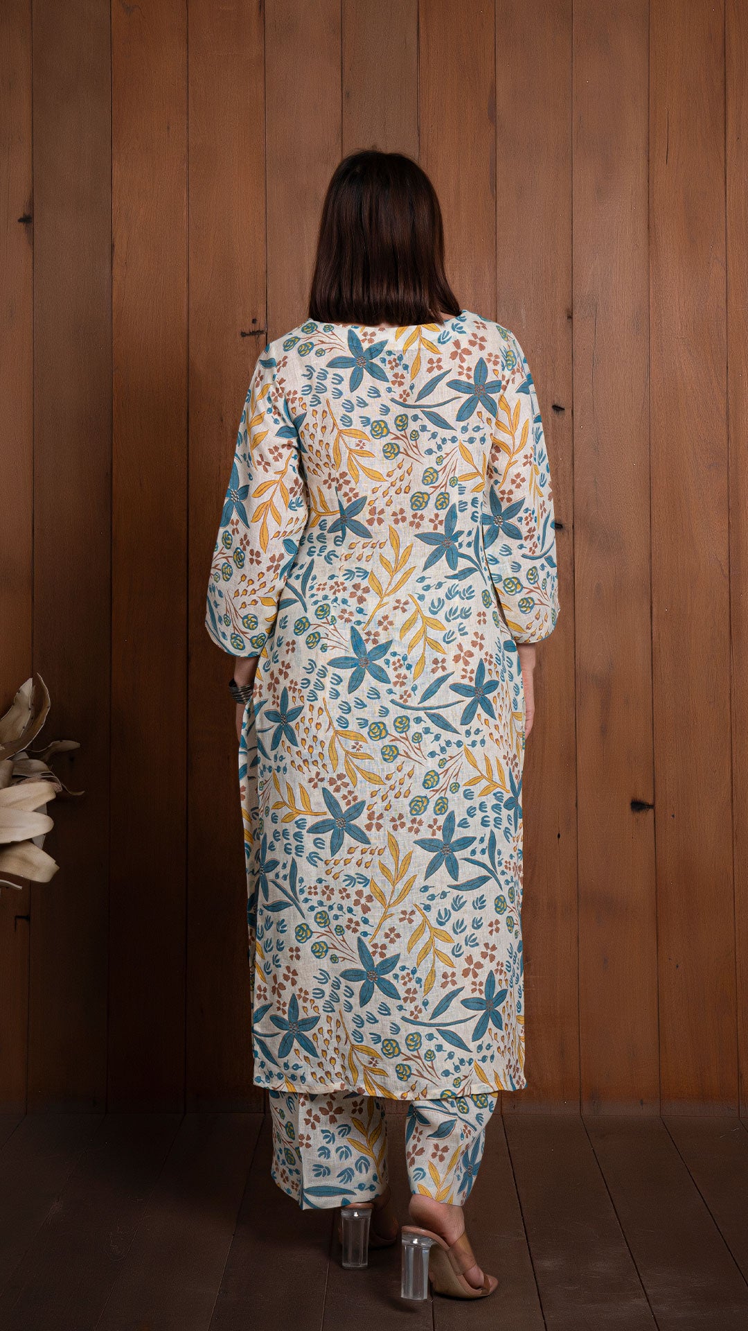 OFF WHITE FLORAL JAAL PURE LINEN KURTA