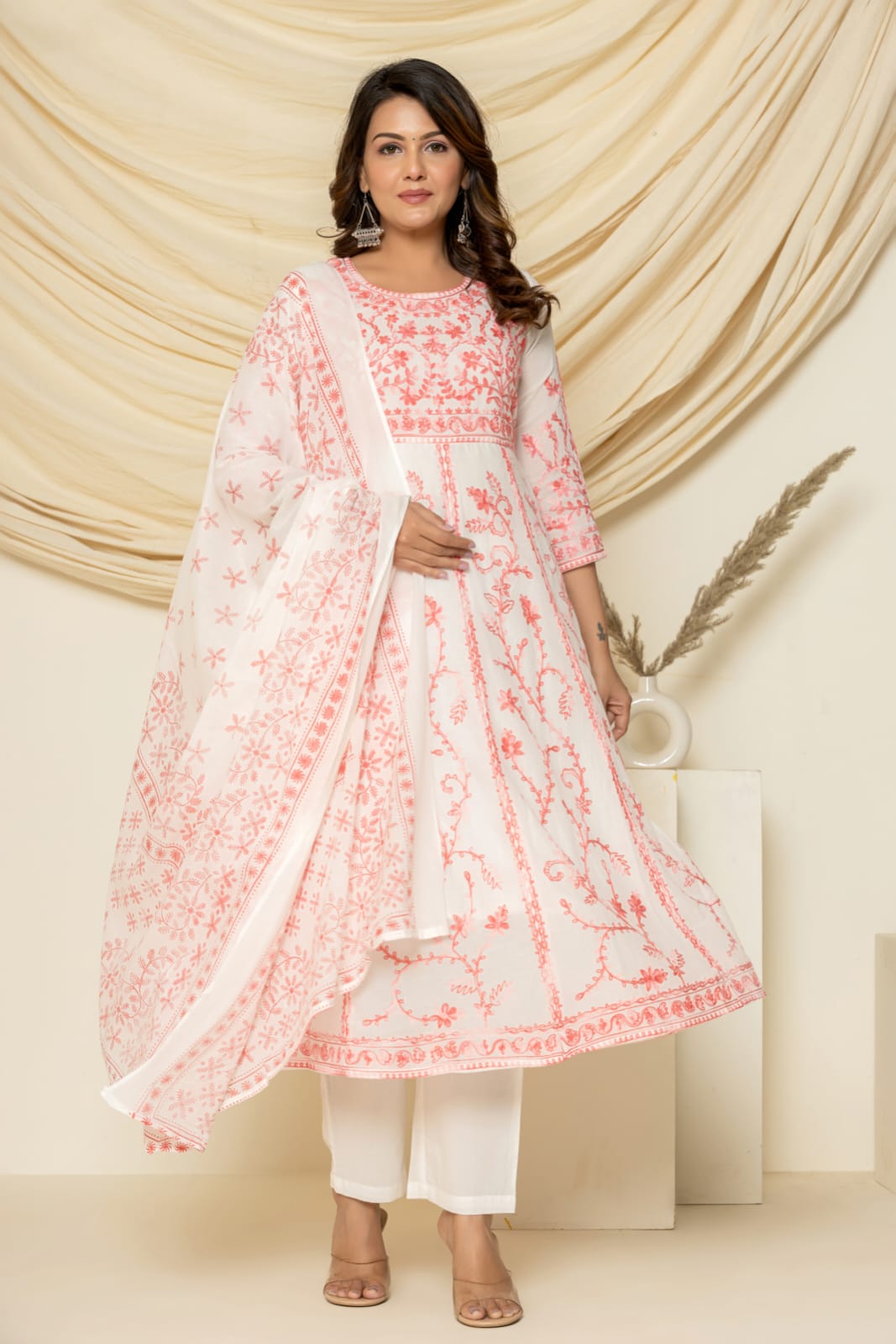 Peach -aari embroidered suit set with pant and dupatta